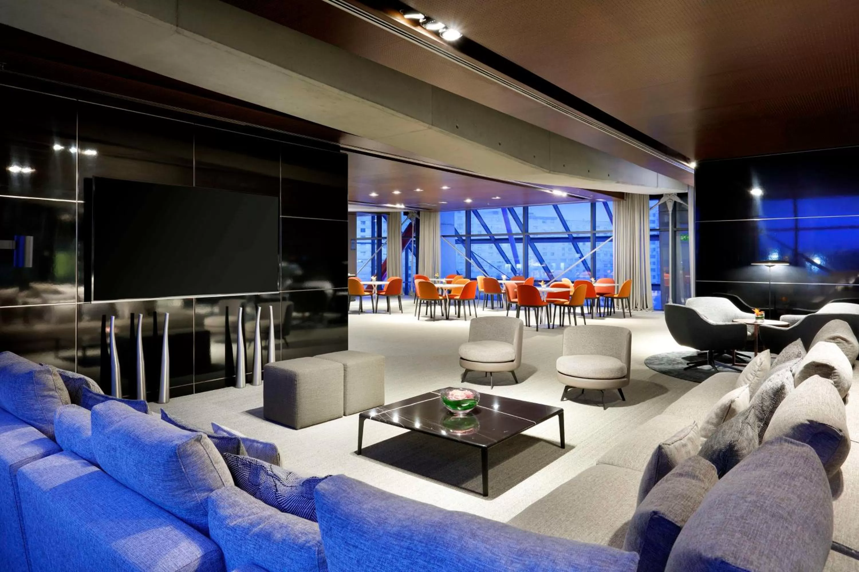 Lounge or bar in Hyatt Regency Barcelona Tower
