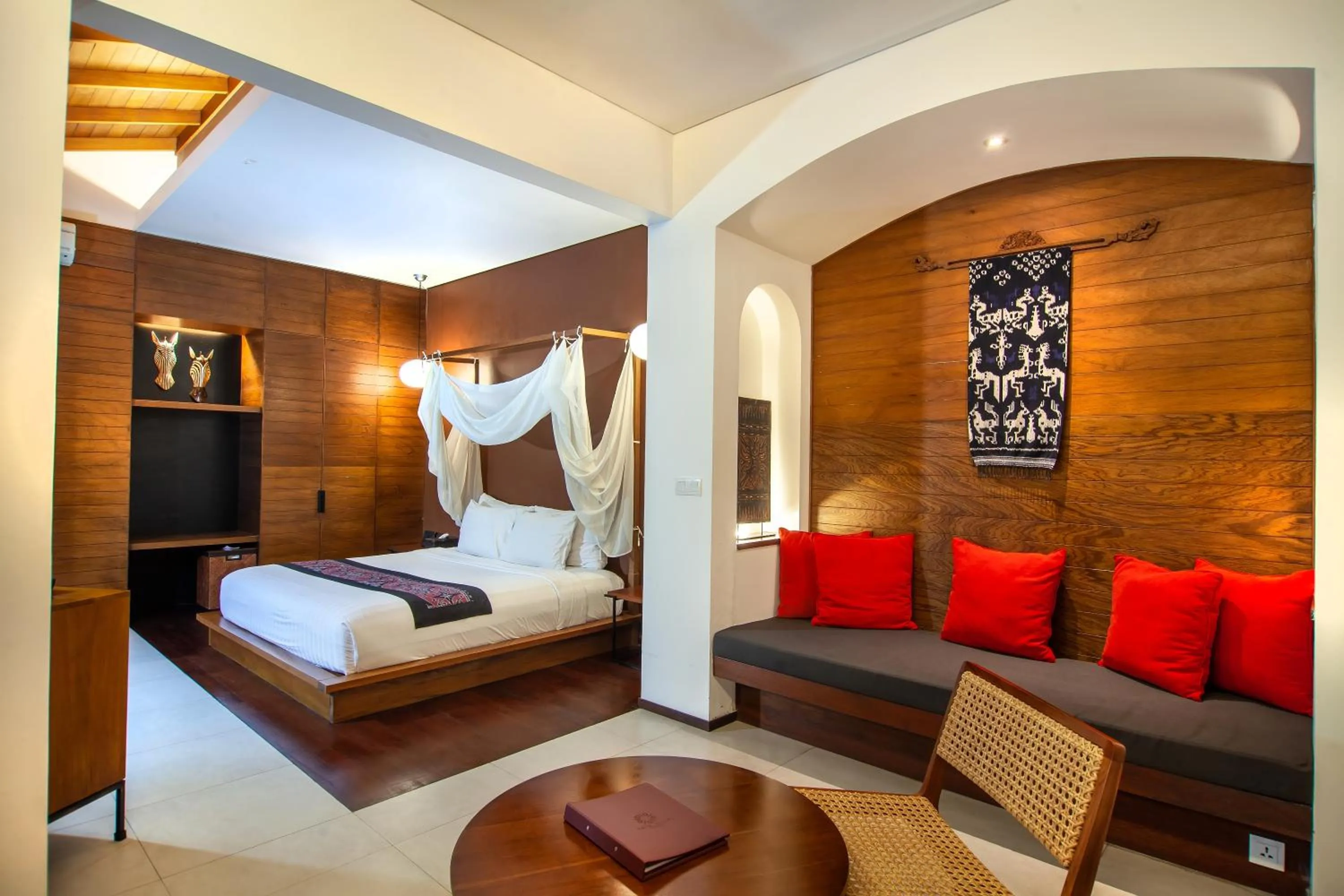 Bed in Abia Villa Legian