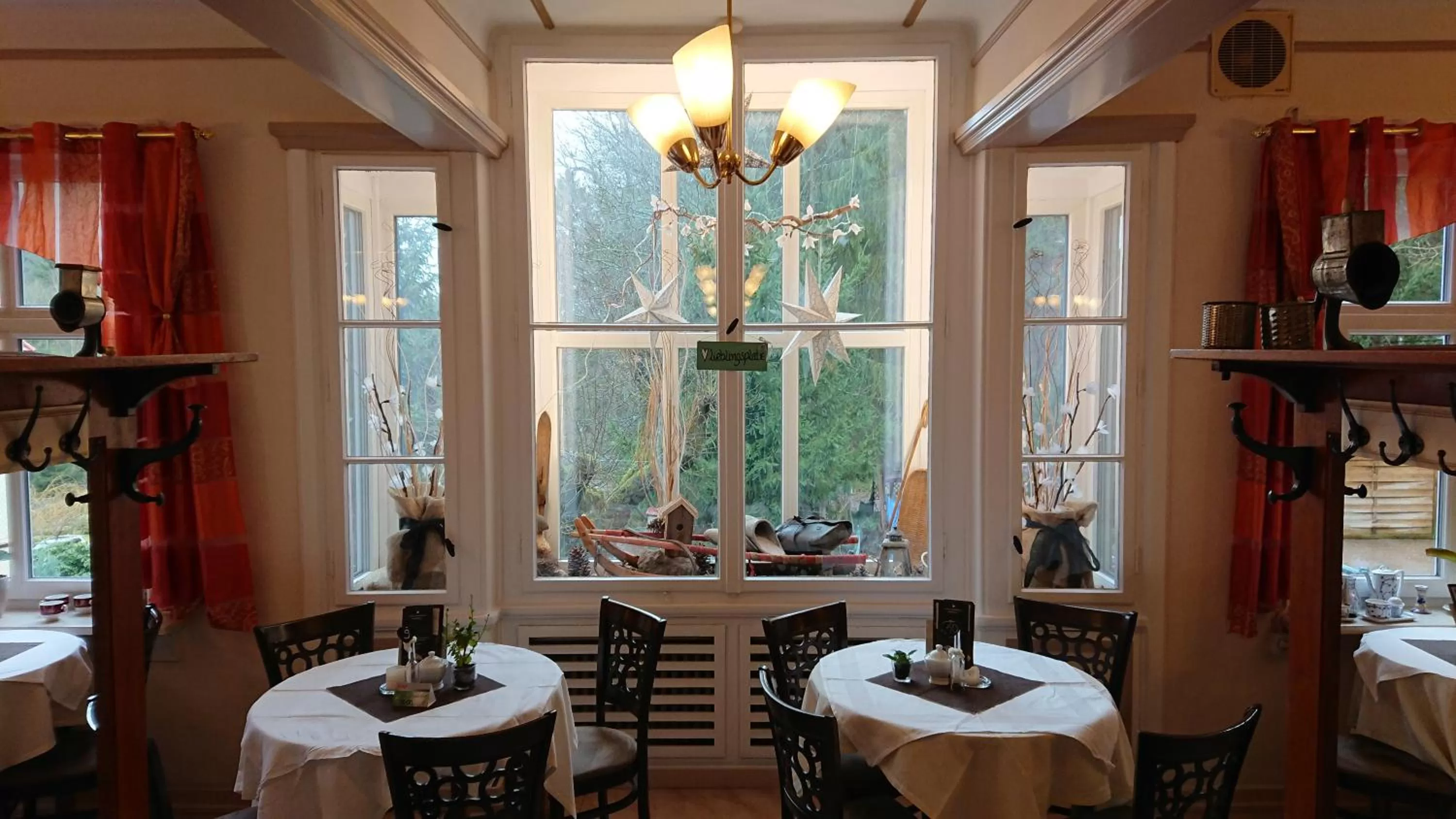 Restaurant/places to eat in Pension Waldschlösschen