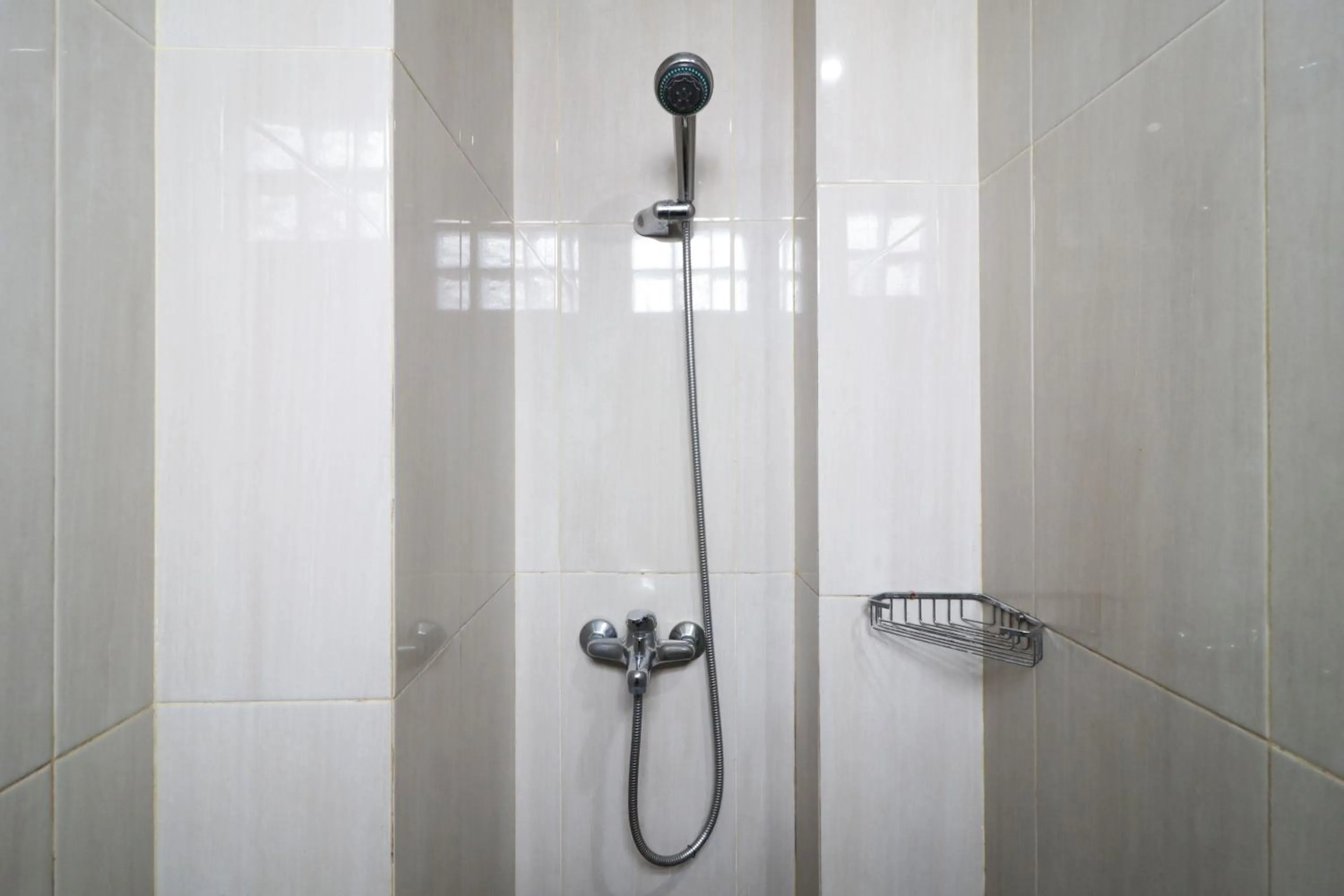 Bathroom in Jayagiri Guesthouse By Belgareti