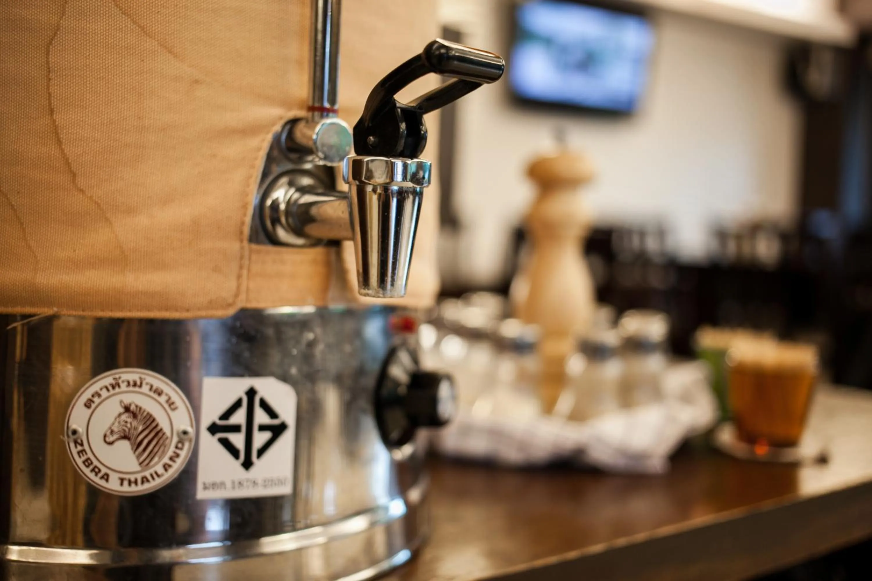 Restaurant/places to eat in Grand Tara Garden Thai Hotel