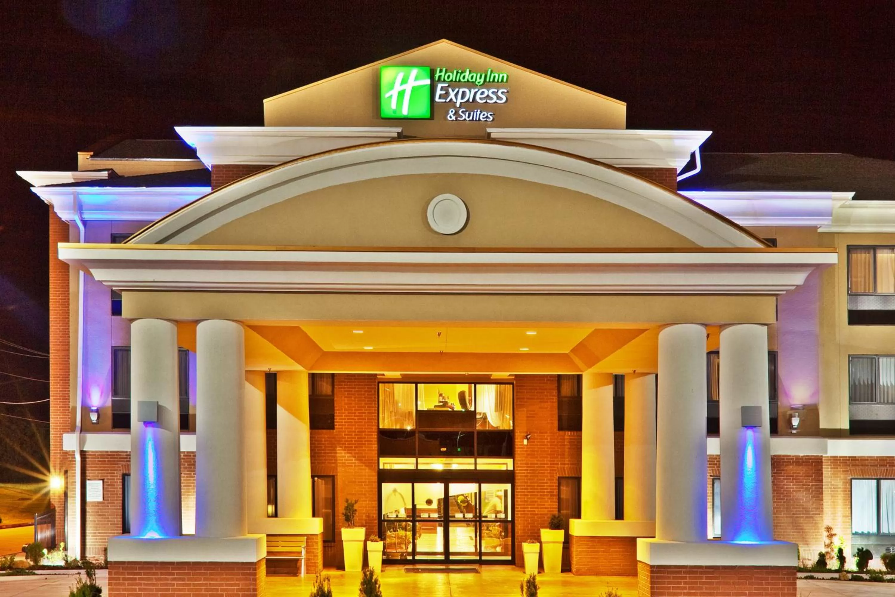 Property building in Holiday Inn Express Ponca City by IHG