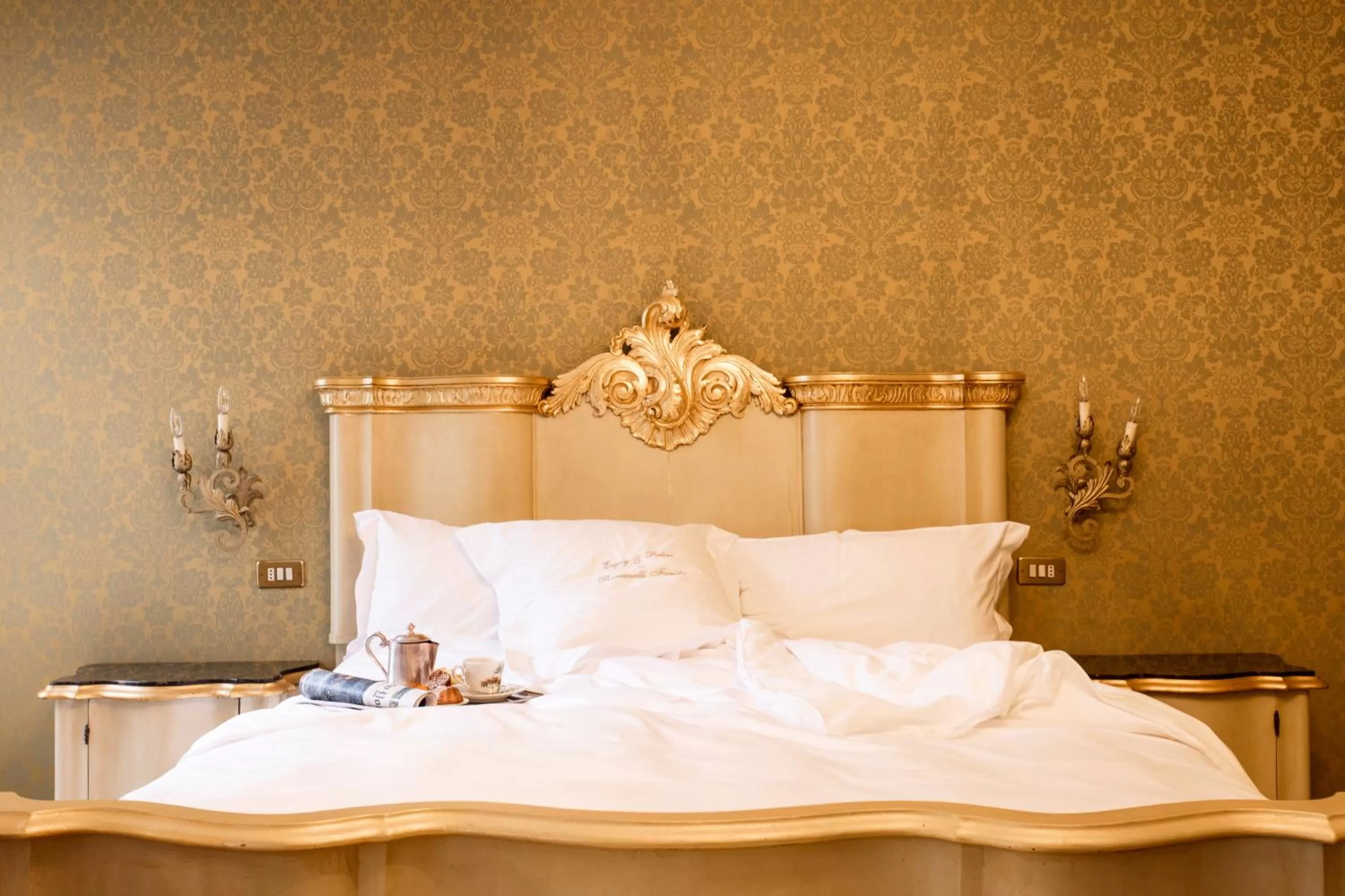 Superior Triple Room in Hotel Flora