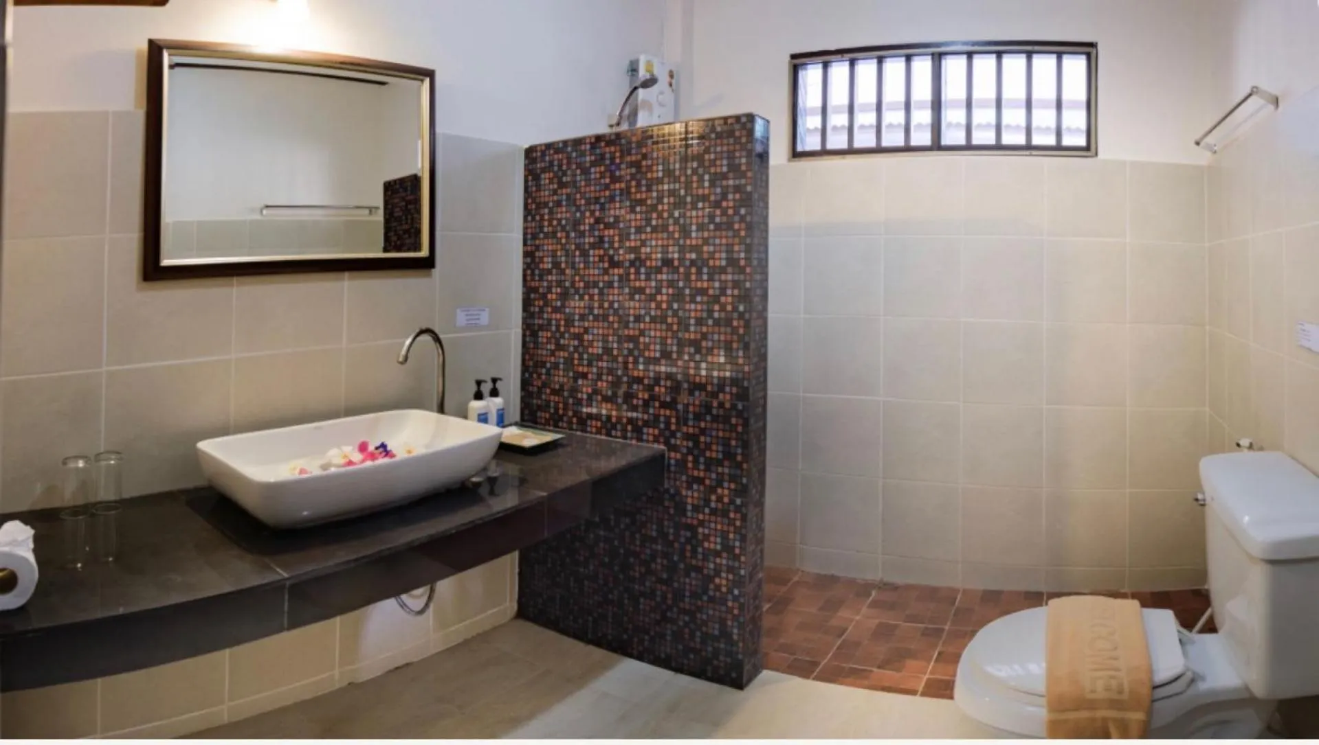 Southern Lanta Resort