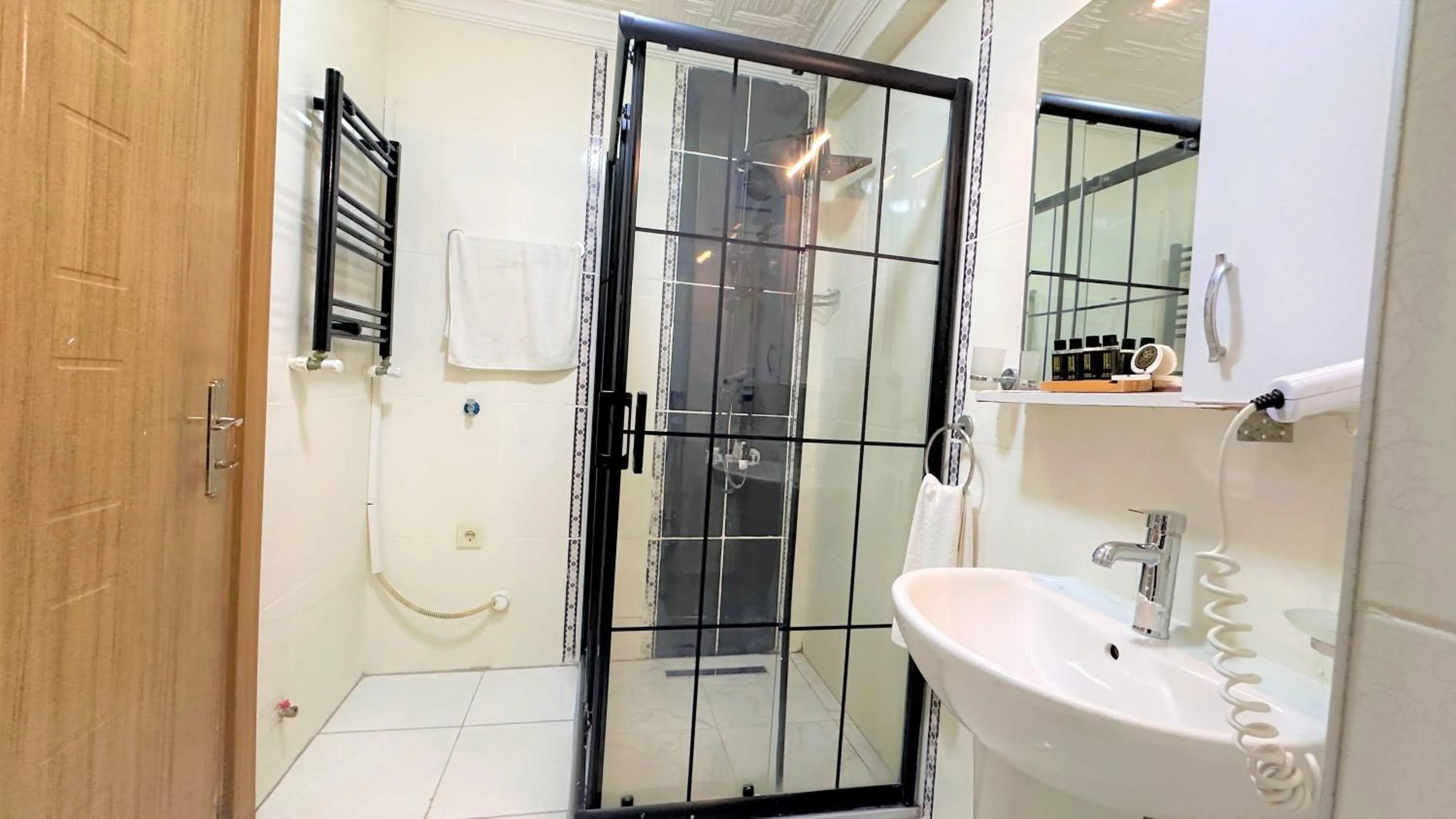 Shower in Overland Residence