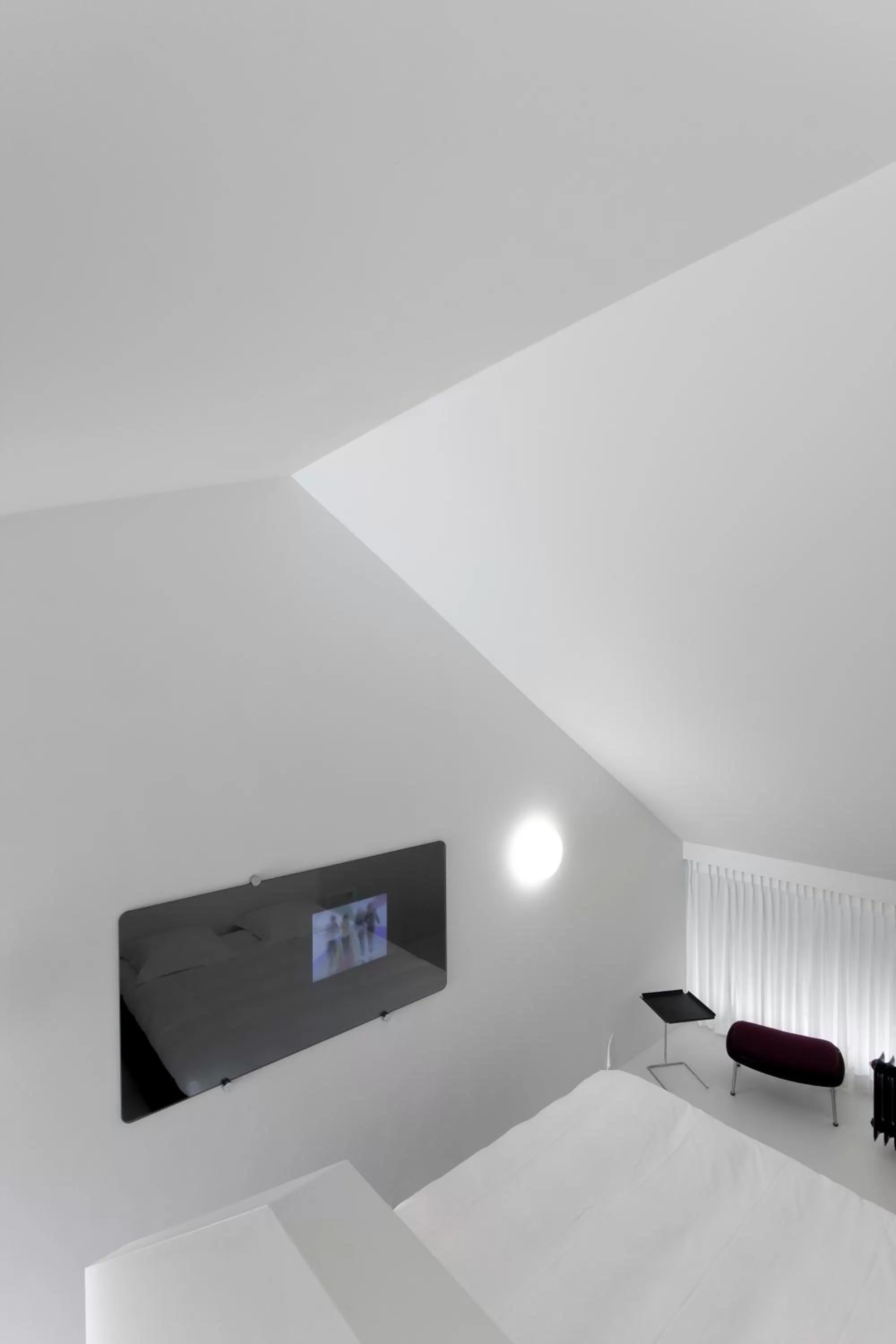 Photo of the whole room in Zenden Hotel Maastricht