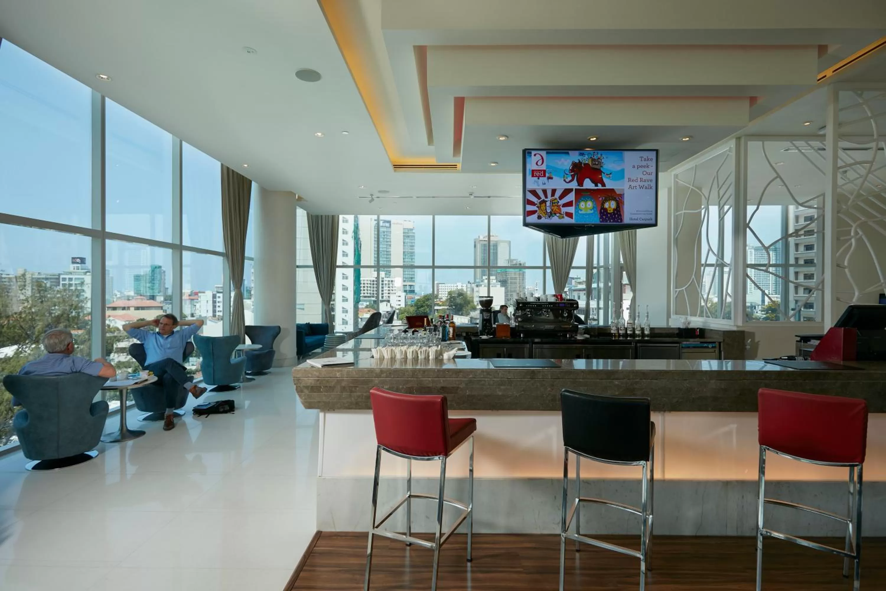 Area and facilities in Cinnamon Red Colombo