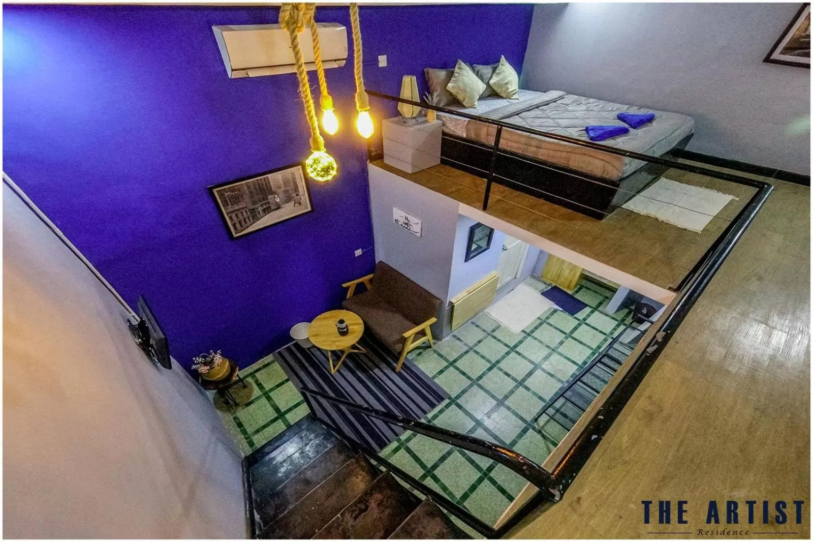 Photo of the whole room, Bed in The Artist Residence