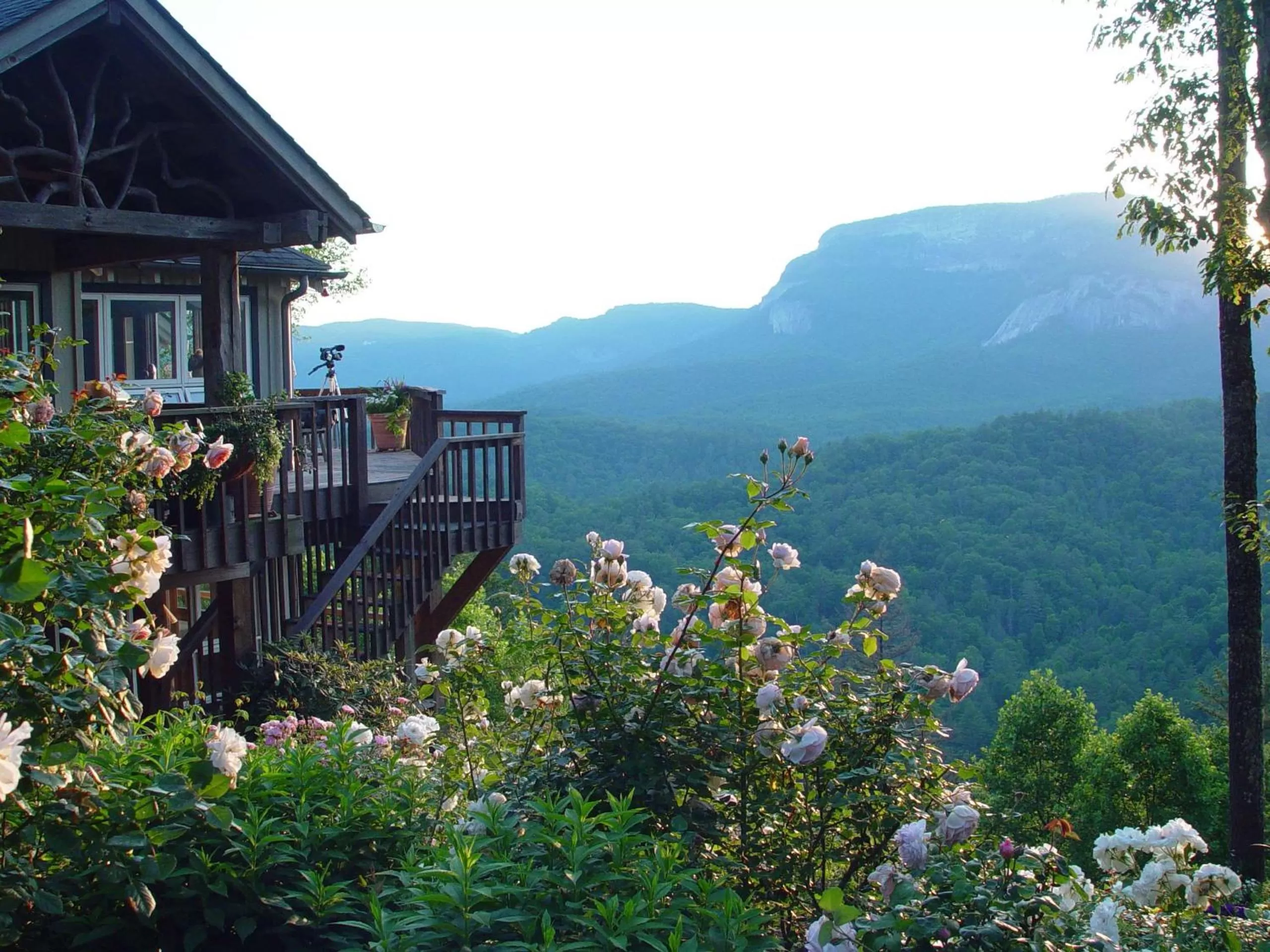 Property building in Hampton Inn & Suites Cashiers - Sapphire Valley