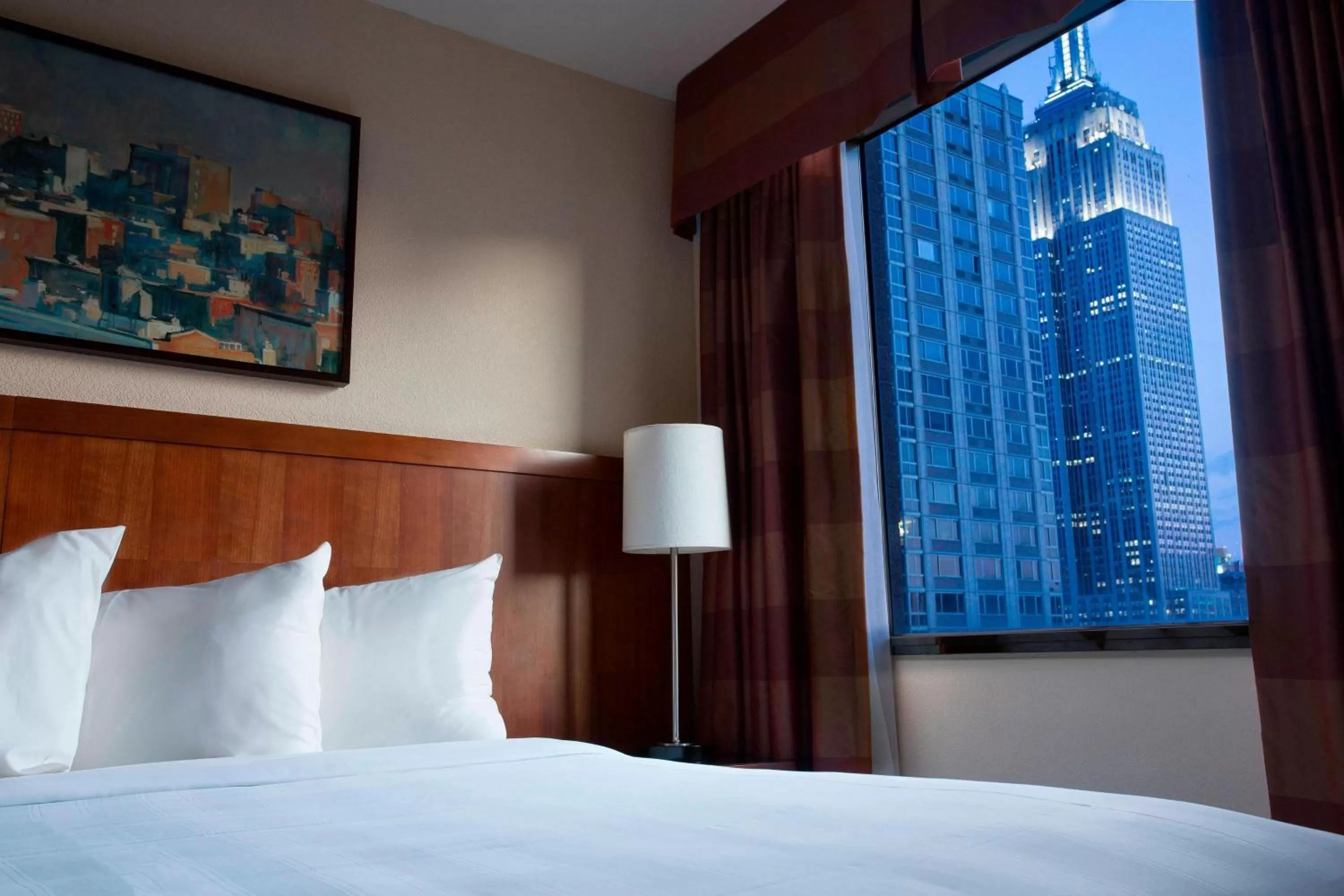 Photo of the whole room, Bed in Residence Inn by Marriott New York Manhattan/Times Square