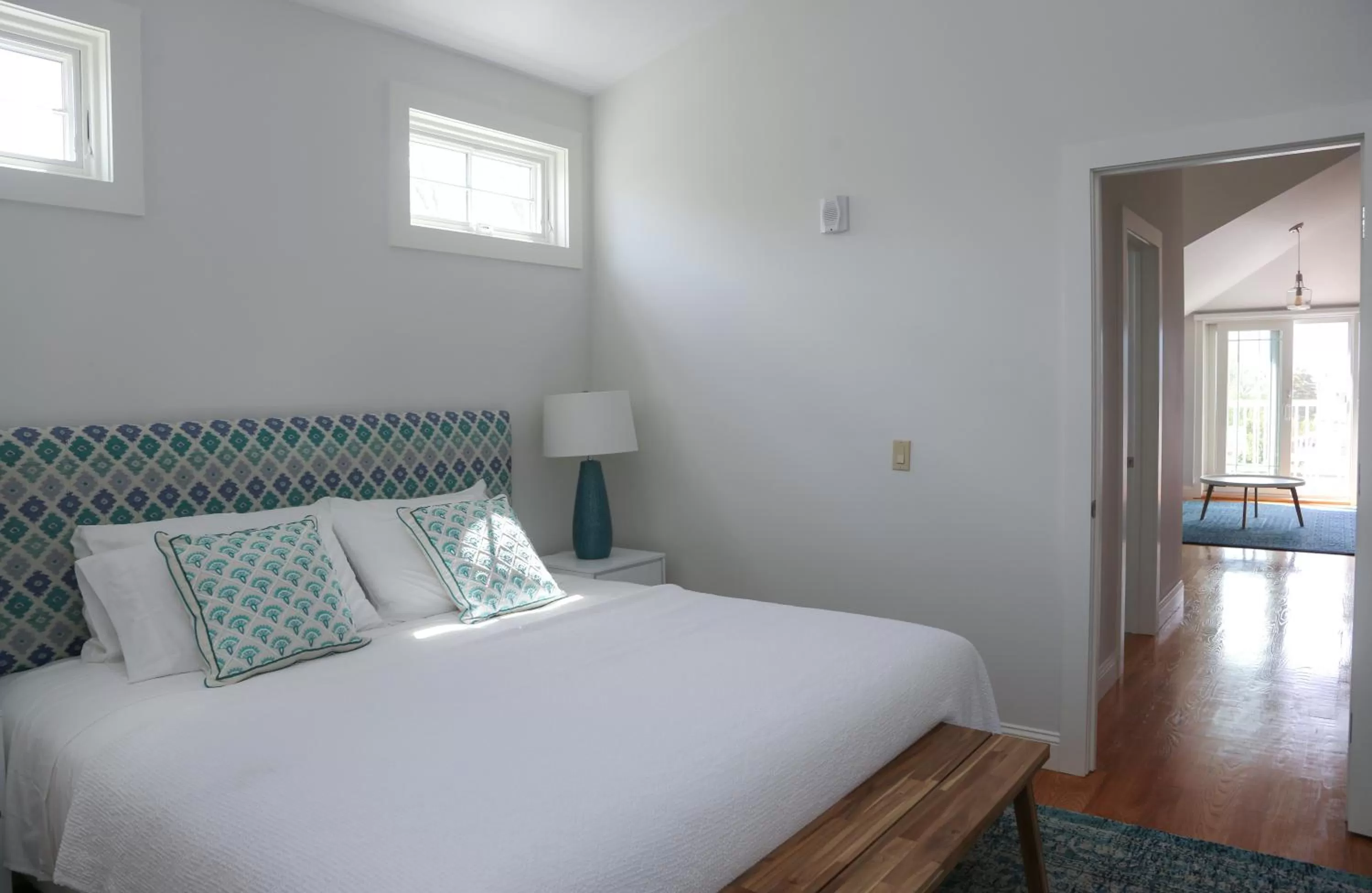 Bed in The Sea Breeze Inn