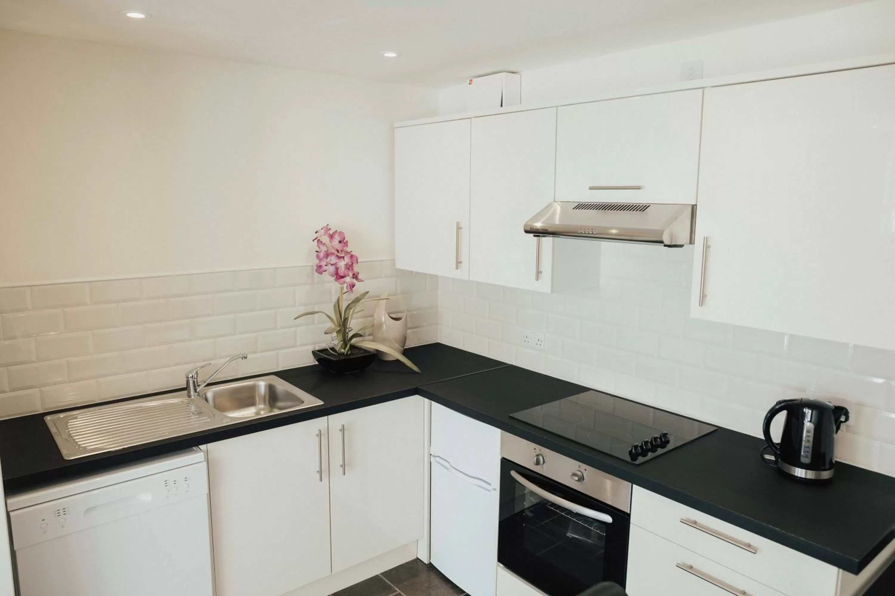 Kitchen or kitchenette in Atlantic Hotel Newquay