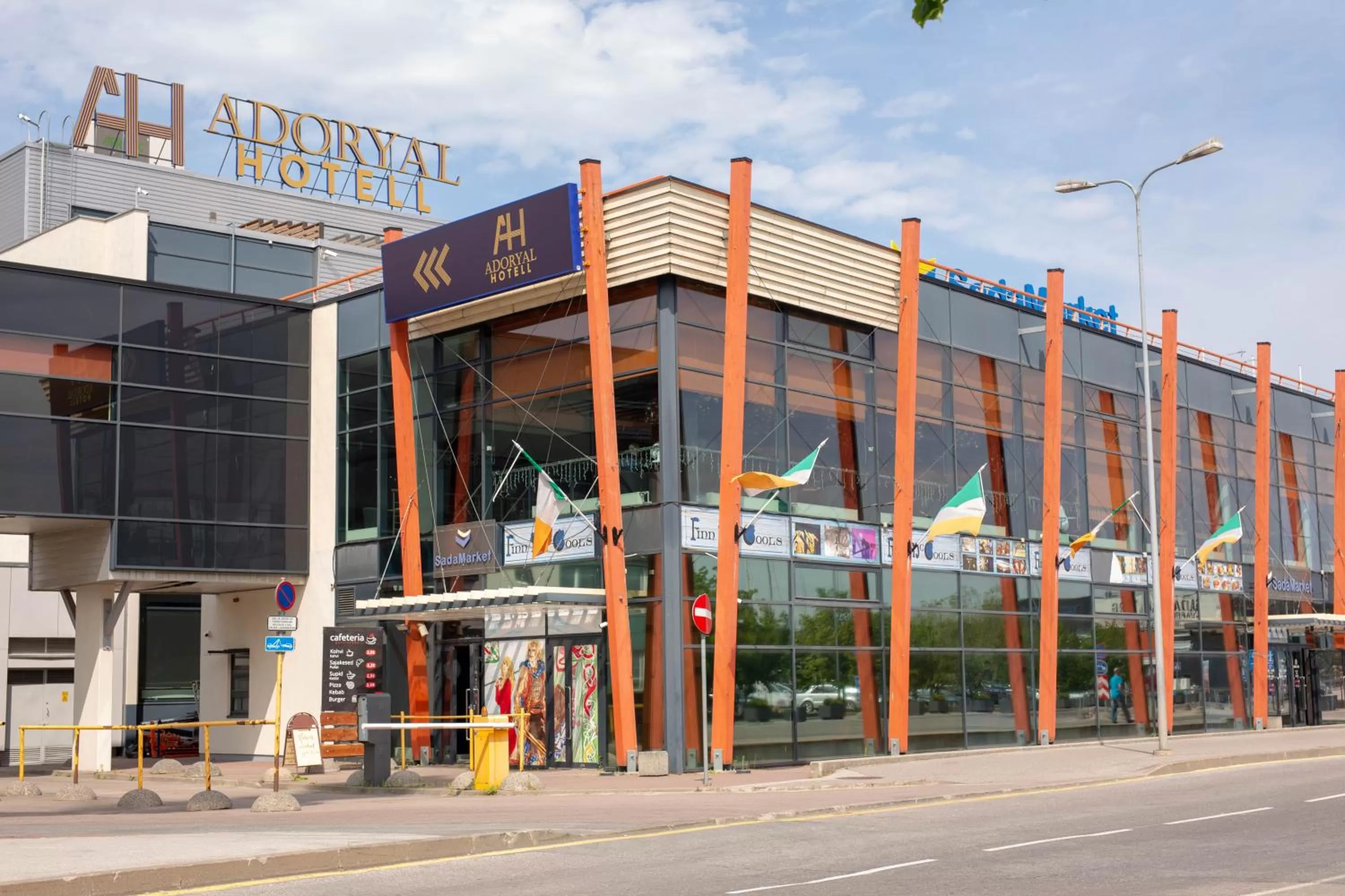 Property building in Adoryal Hotell