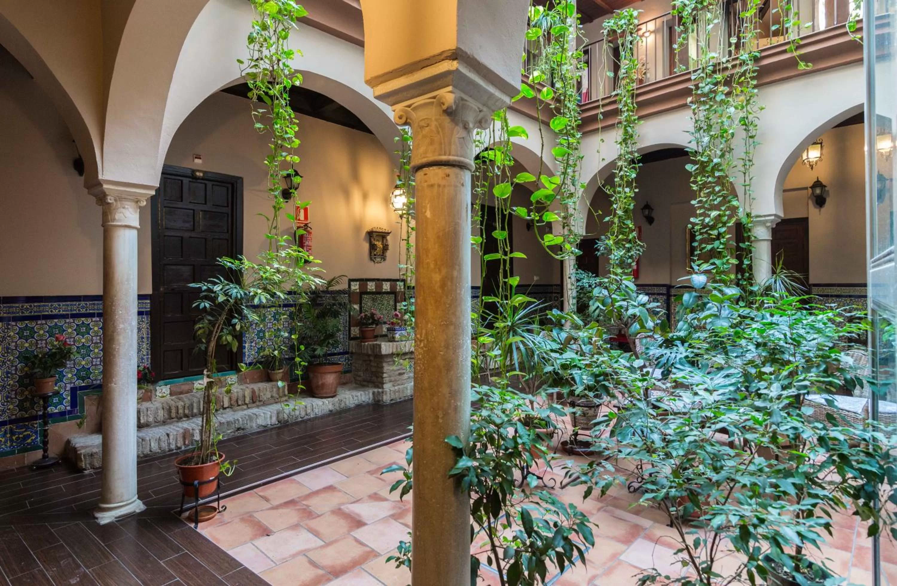 Patio in Hotel Patio de las Cruces