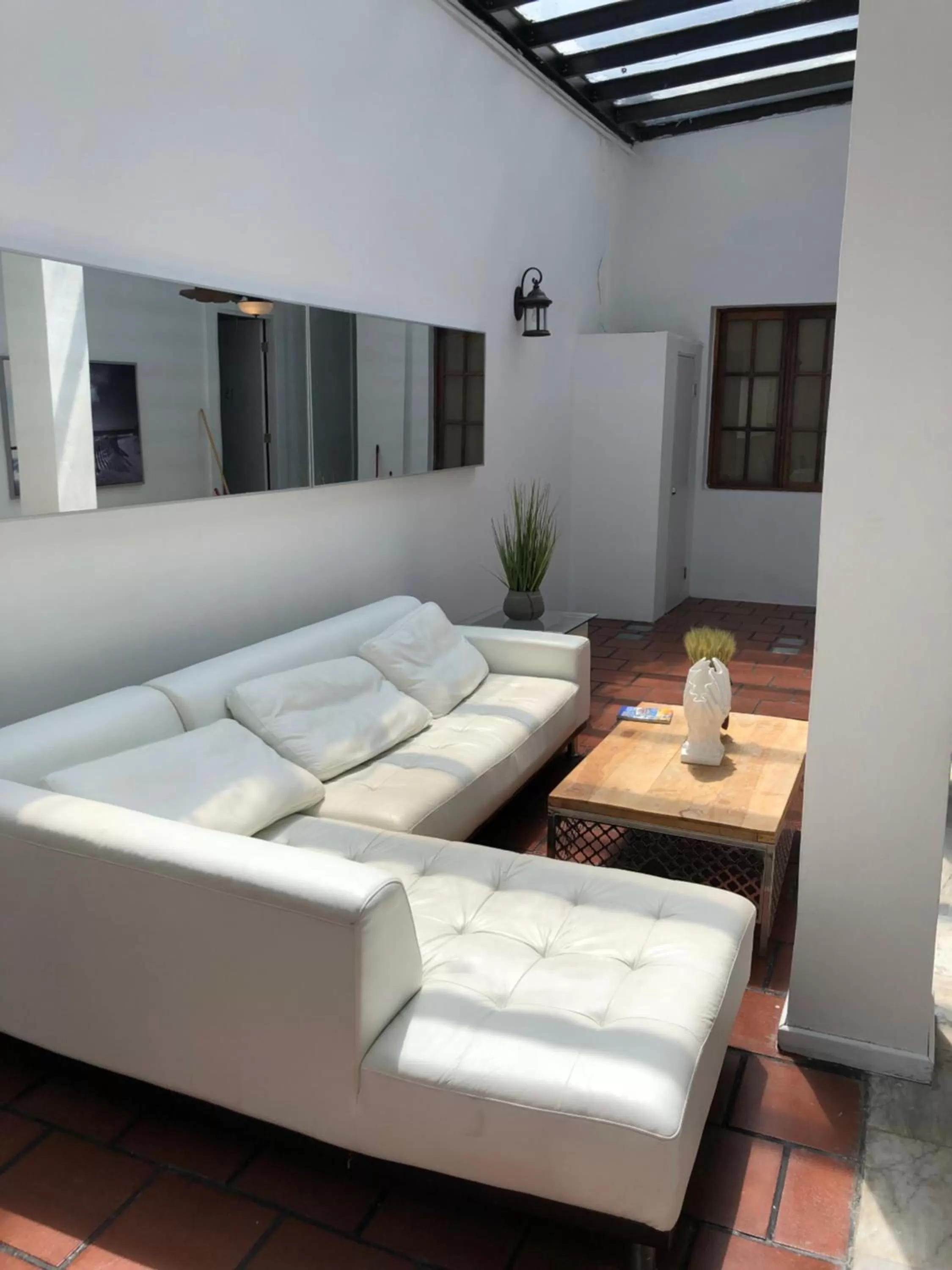 Seating area in Navona Studios