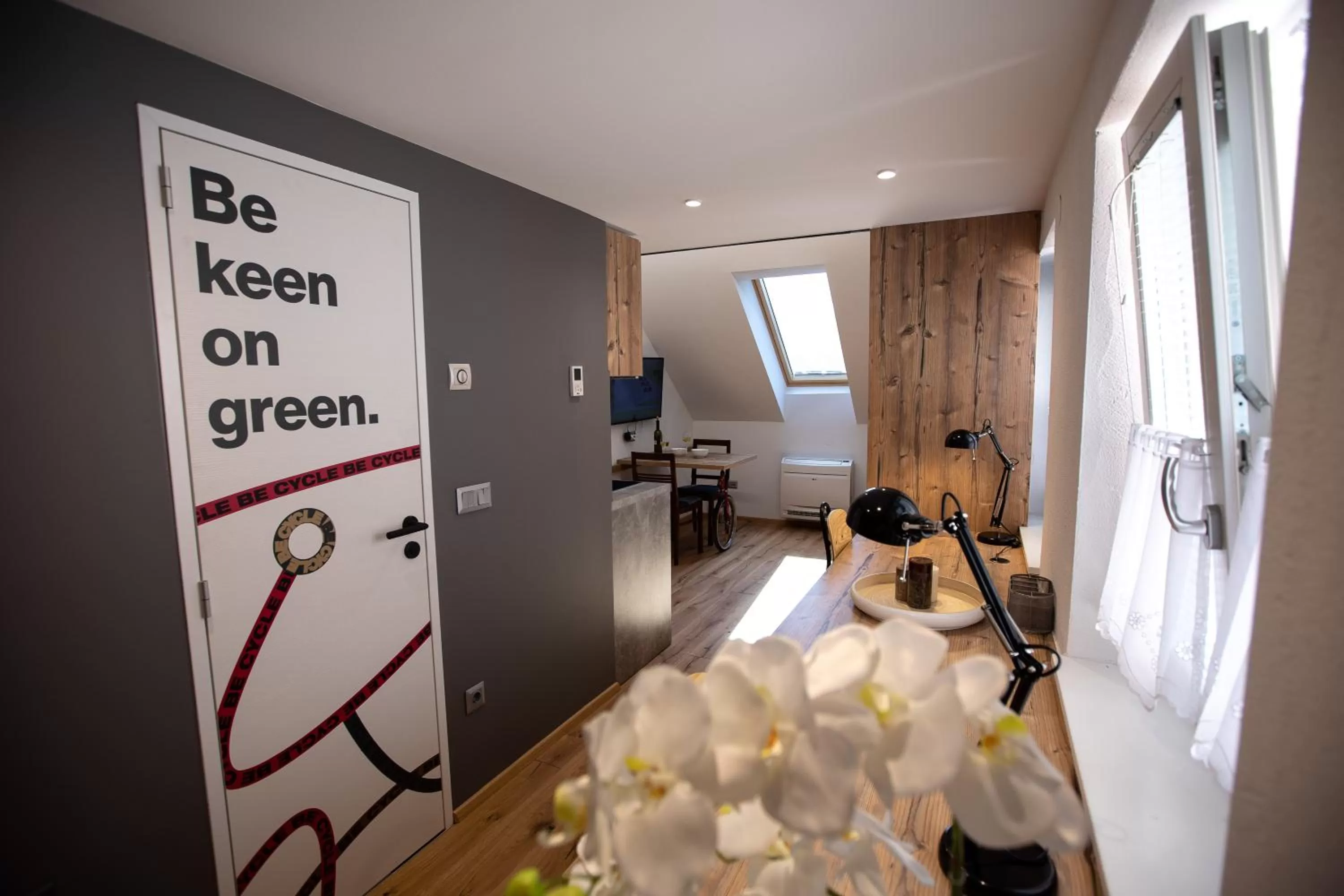 Photo of the whole room in Becycle Sustainable stay and travel