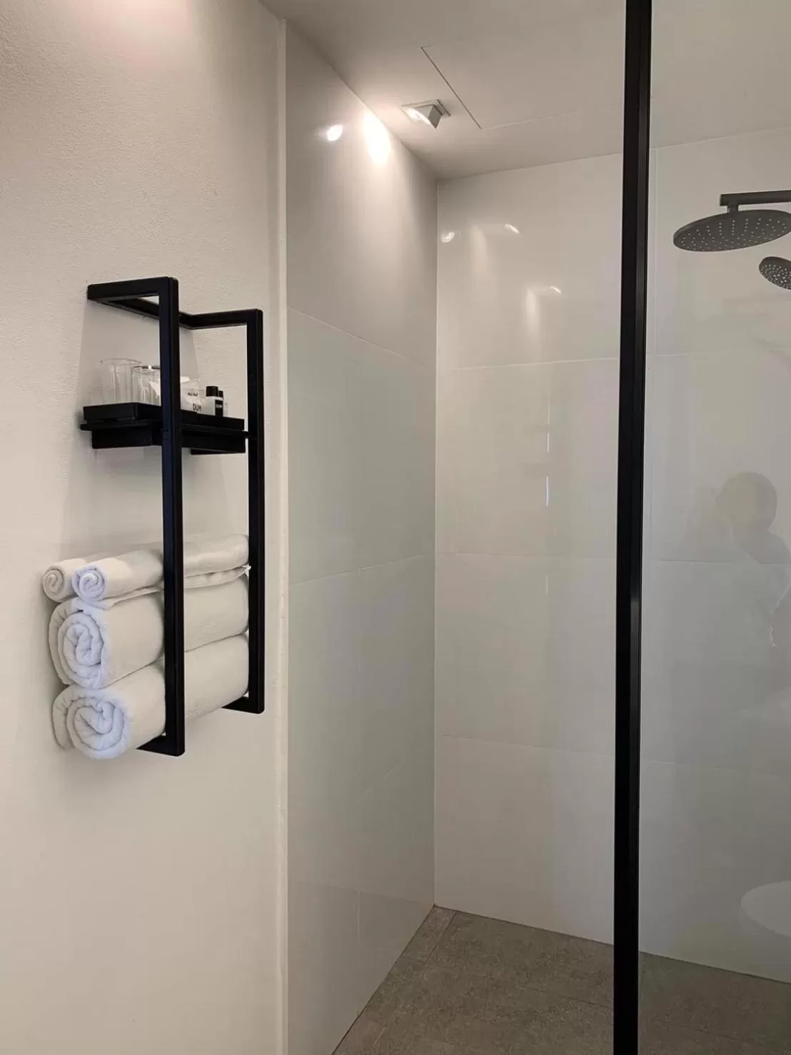 Bathroom in DUM Hotel - Si Phum