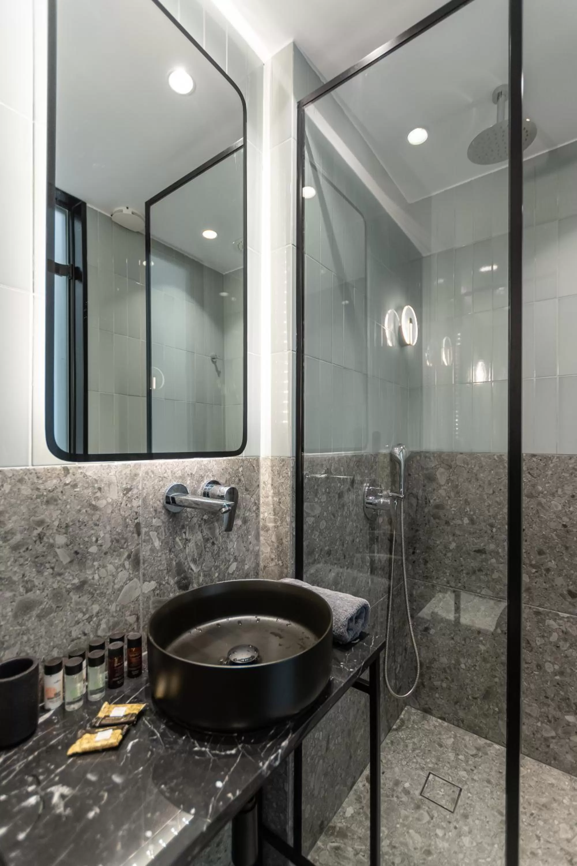 Shower in Argo Boutique Hotel