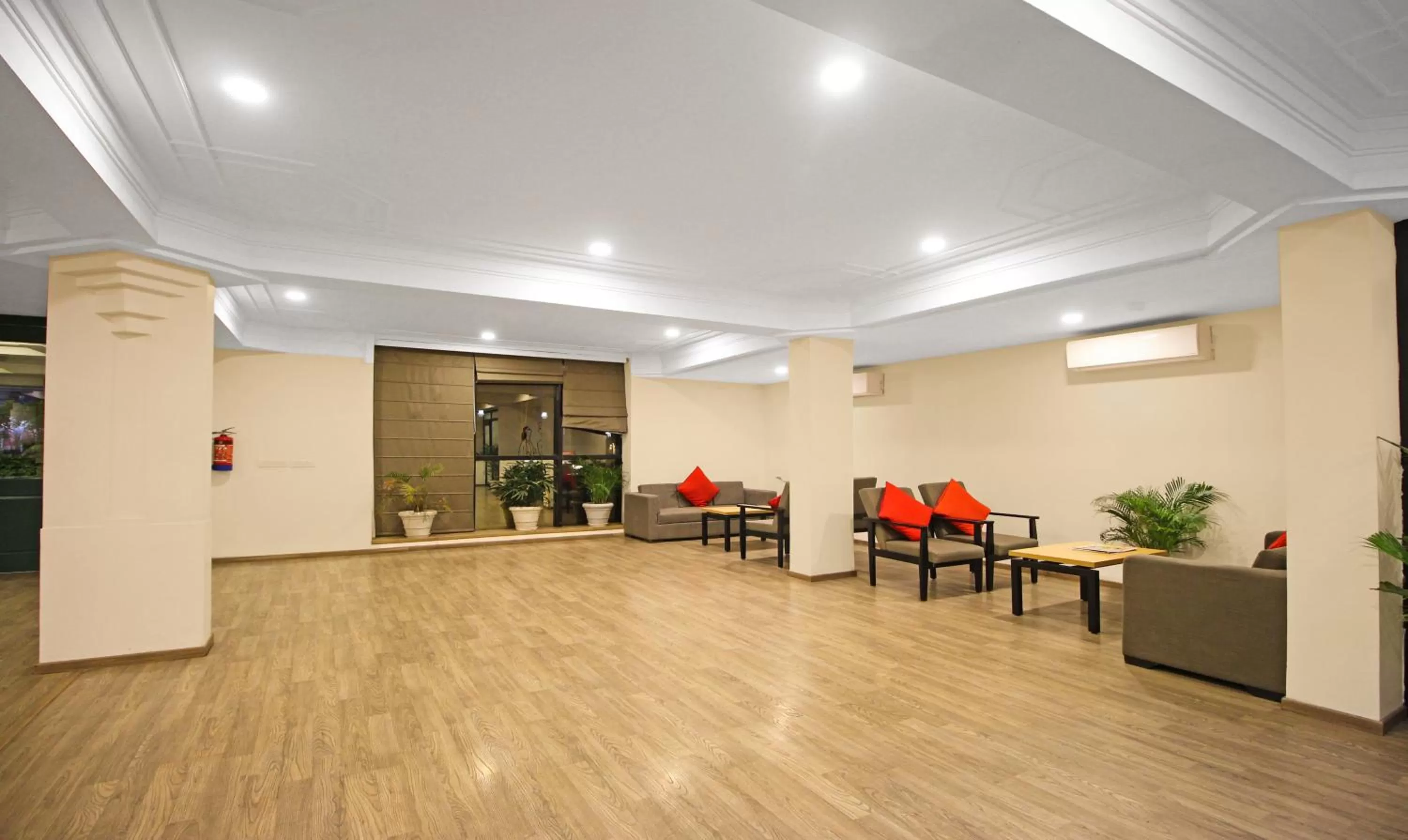 Seating area in Treebo Grand Legacy Shahenshah