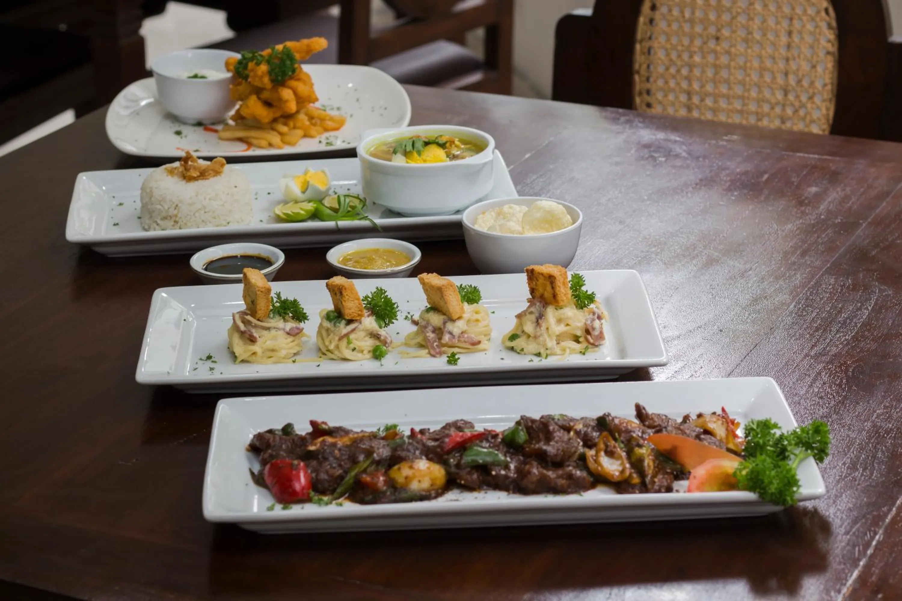 Meals in Grand Puri Saron Hotel Yogyakarta