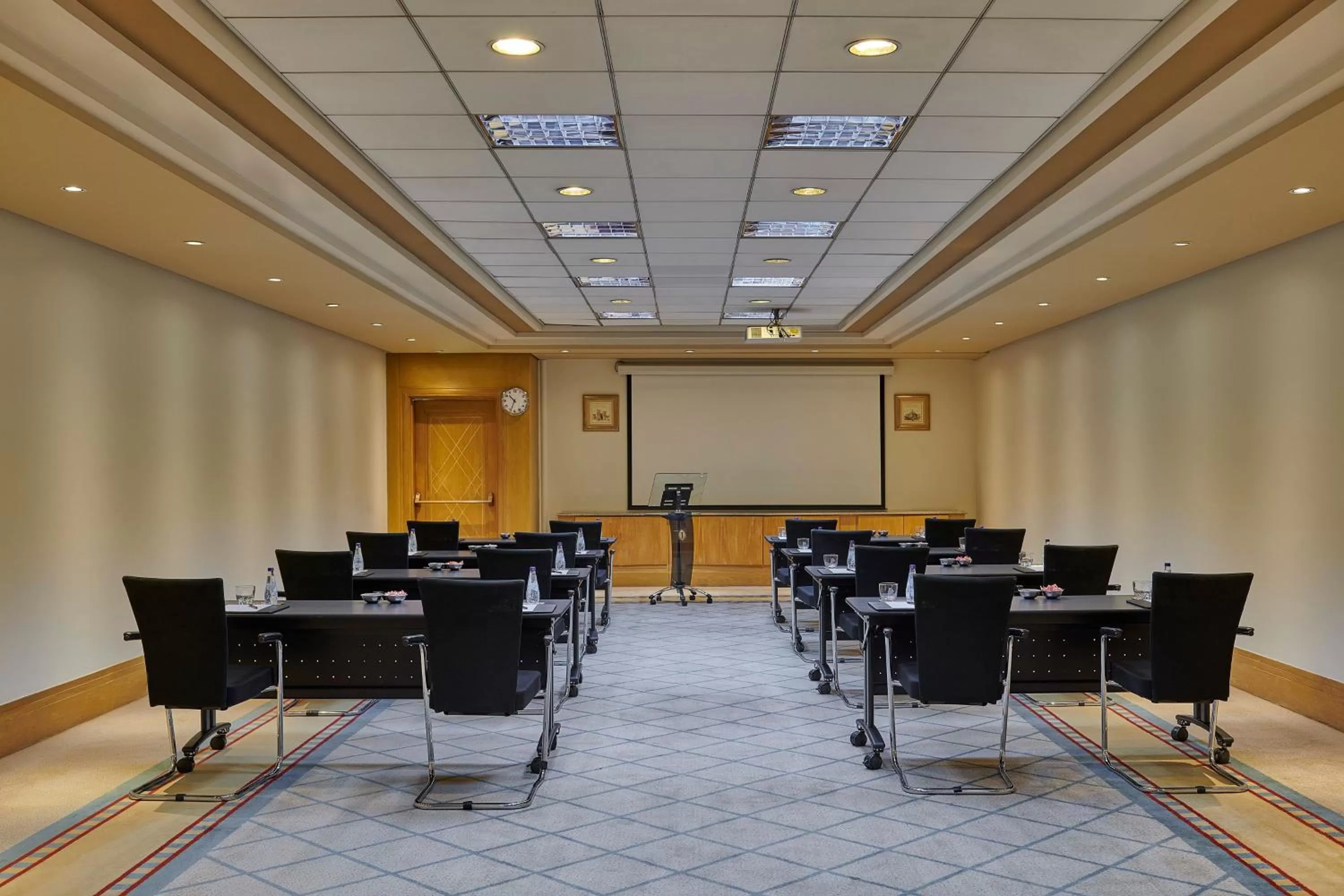 Meeting/conference room in Intercontinental Cairo Citystars by IHG