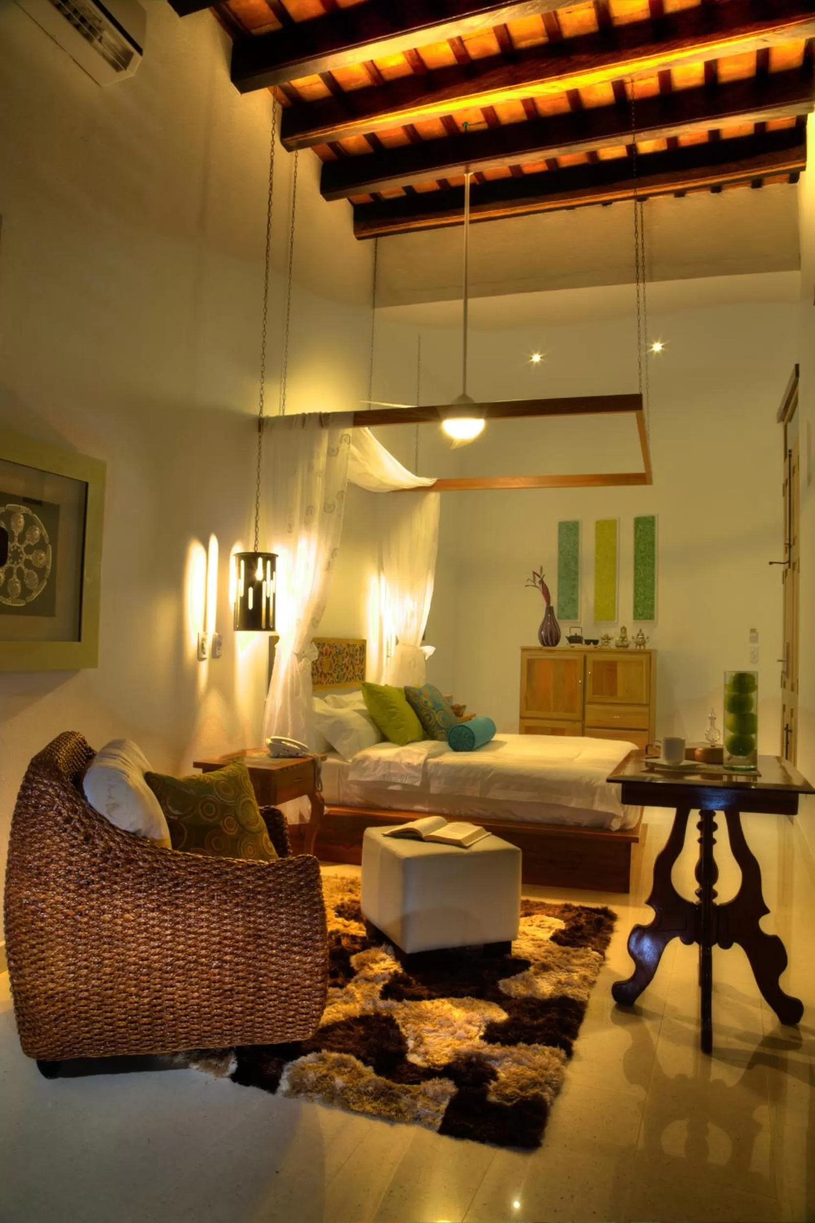 Photo of the whole room in Casa de Leda, a Kali Hotel