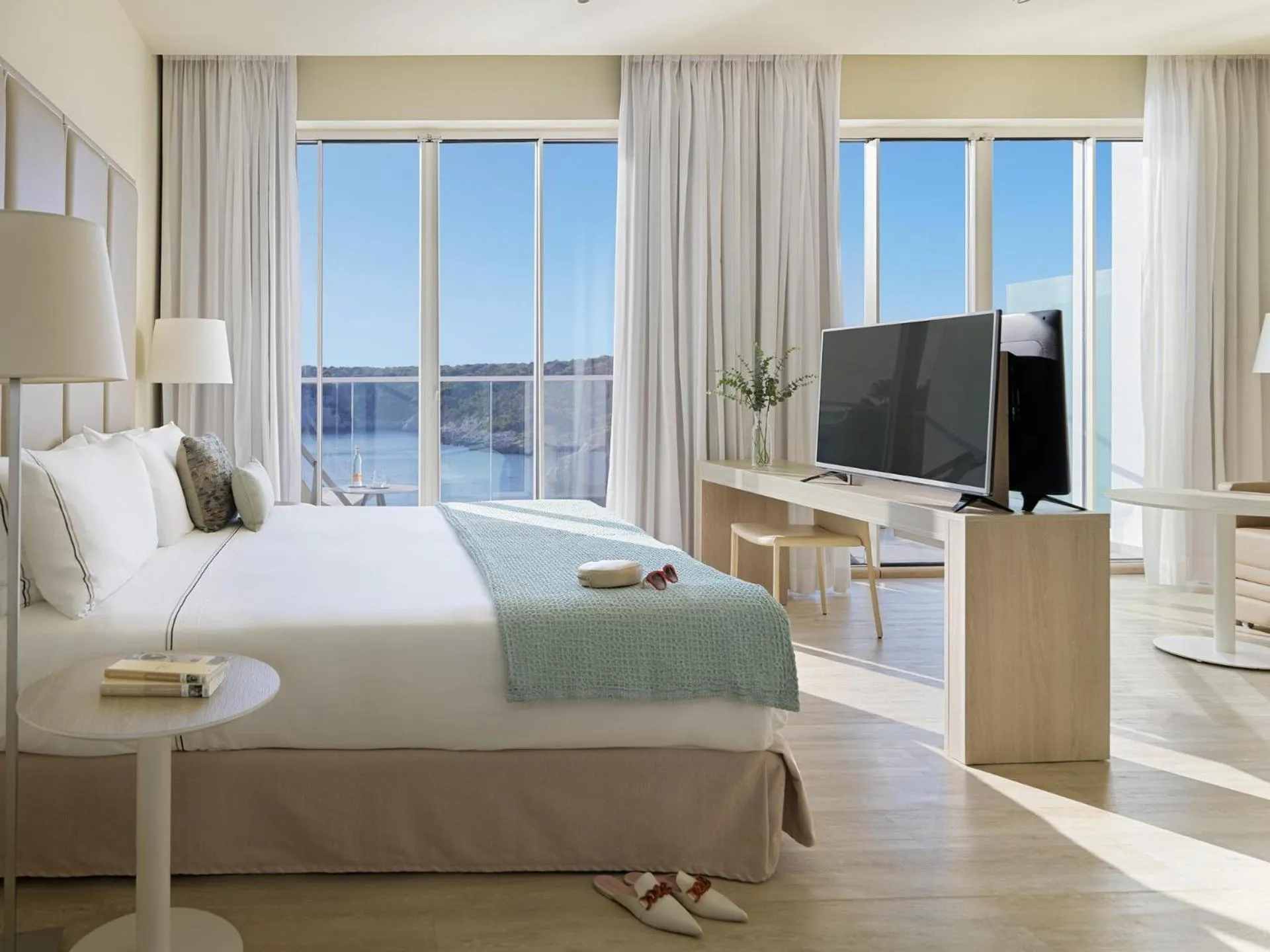 Bed in Meliá Cala Galdana