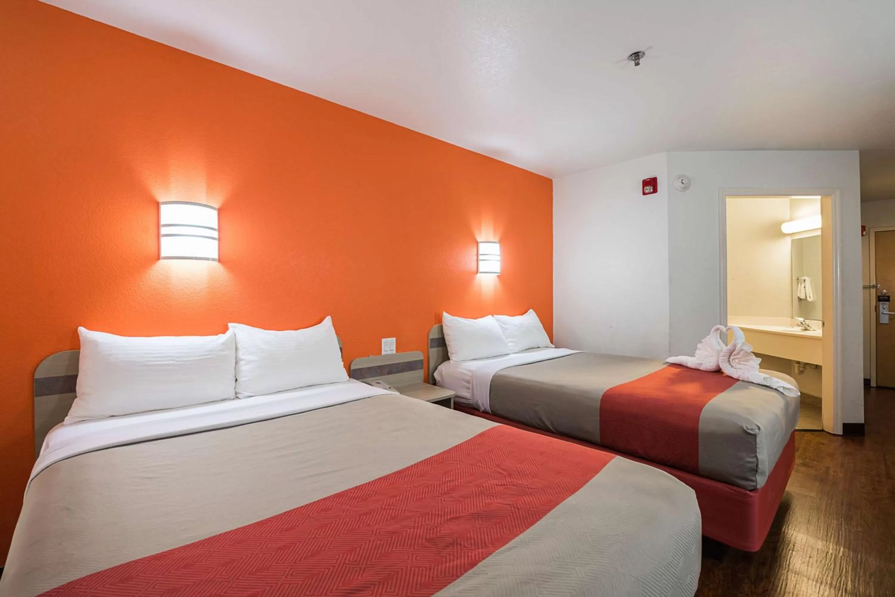 Quadruple Room - Non-Smoking in Baymont by Wyndham Athens, TN