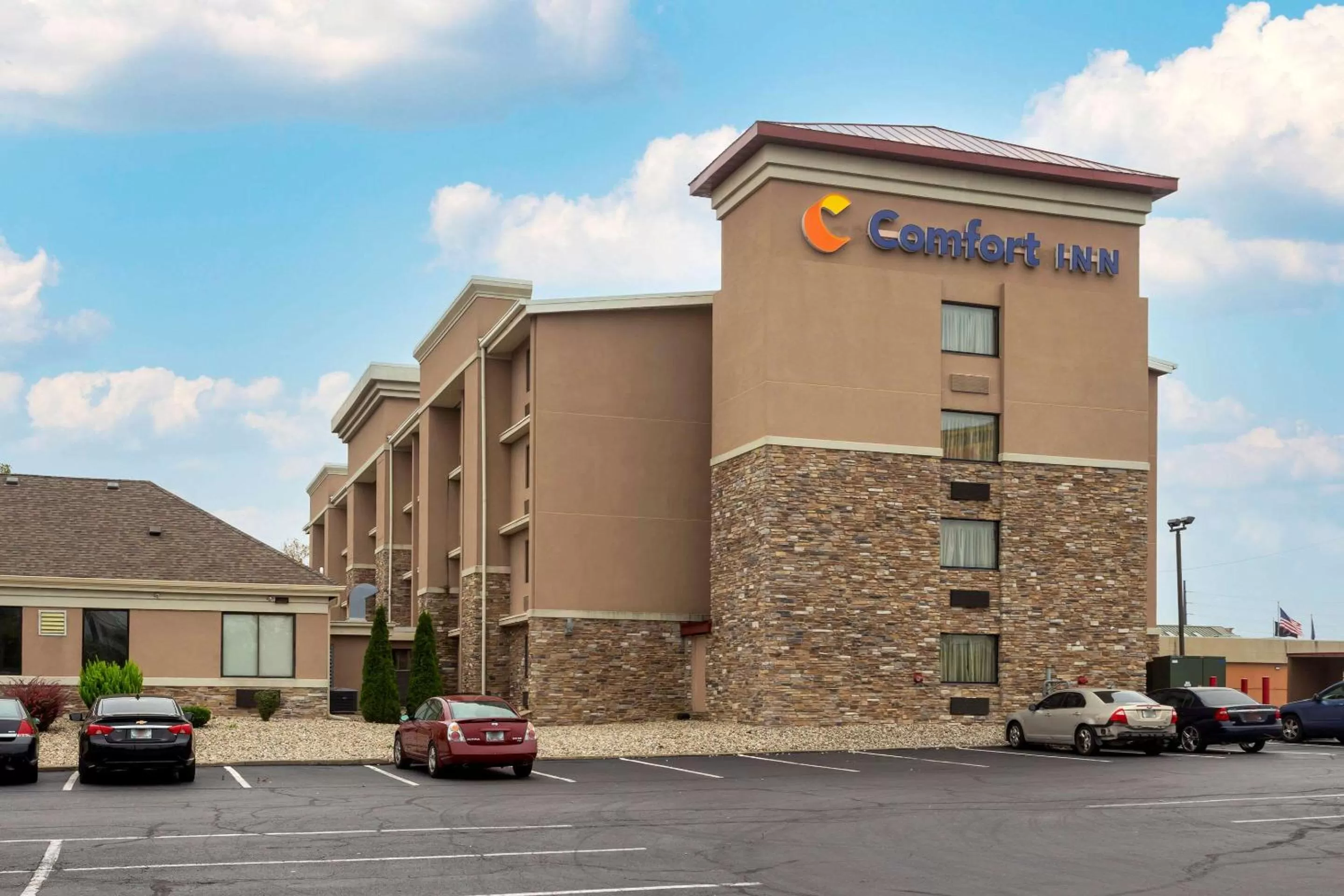 Property building in Comfort Inn Hammond I-94