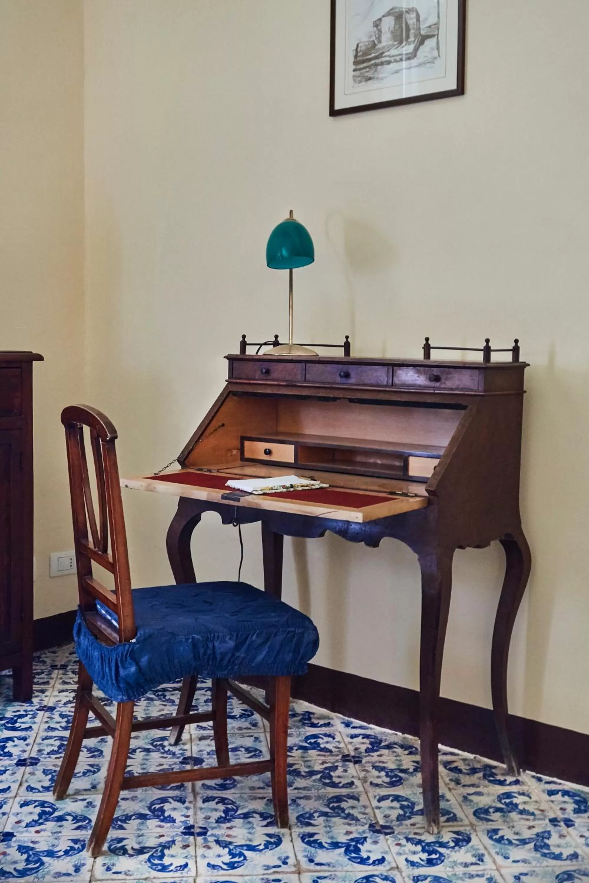 Decorative detail in Alloggio della Posta Vecchia