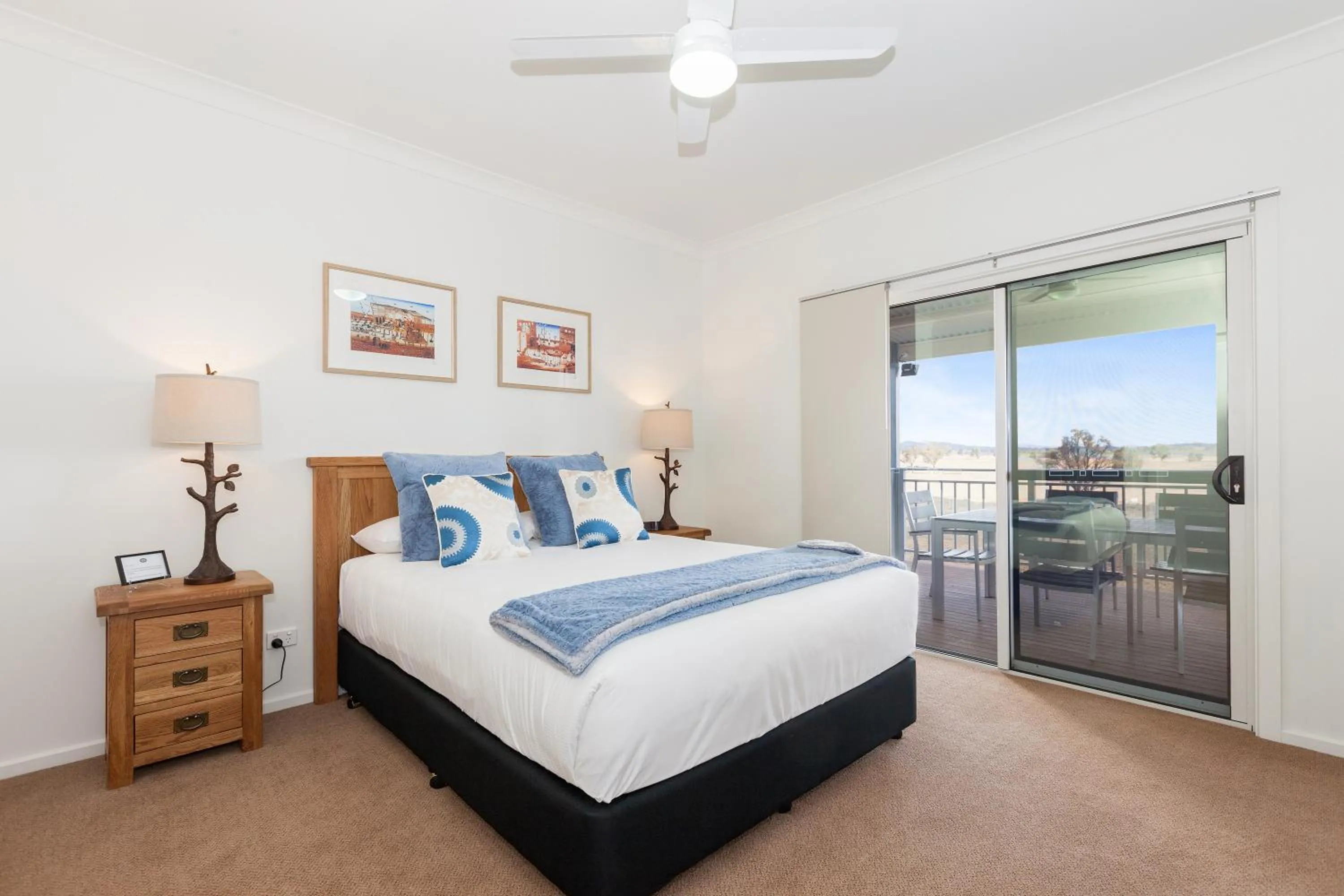 Bedroom, Bed in Owl Head Lodge