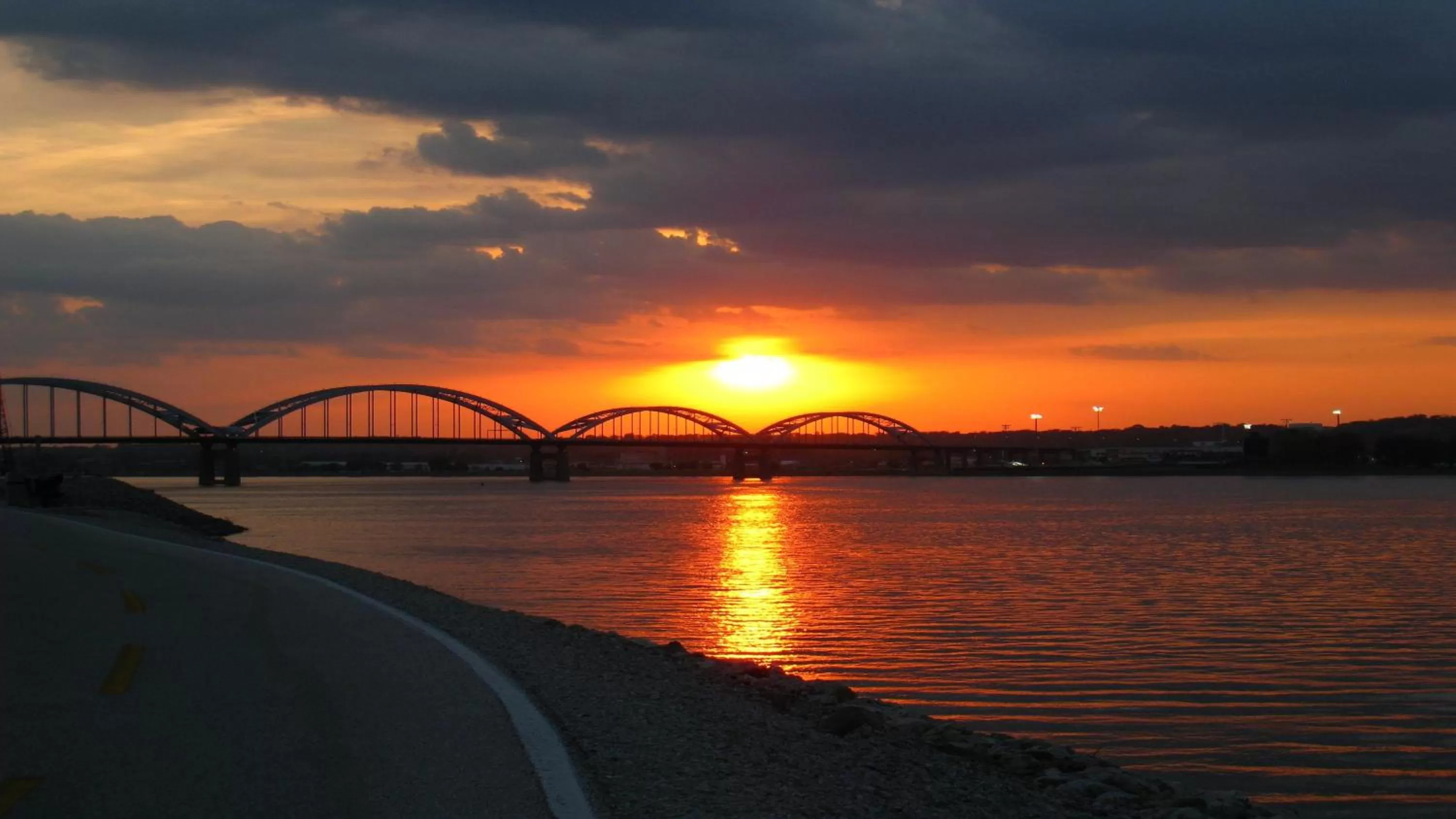 Nearby landmark in Holiday Inn Express Moline - Quad Cities Area by IHG