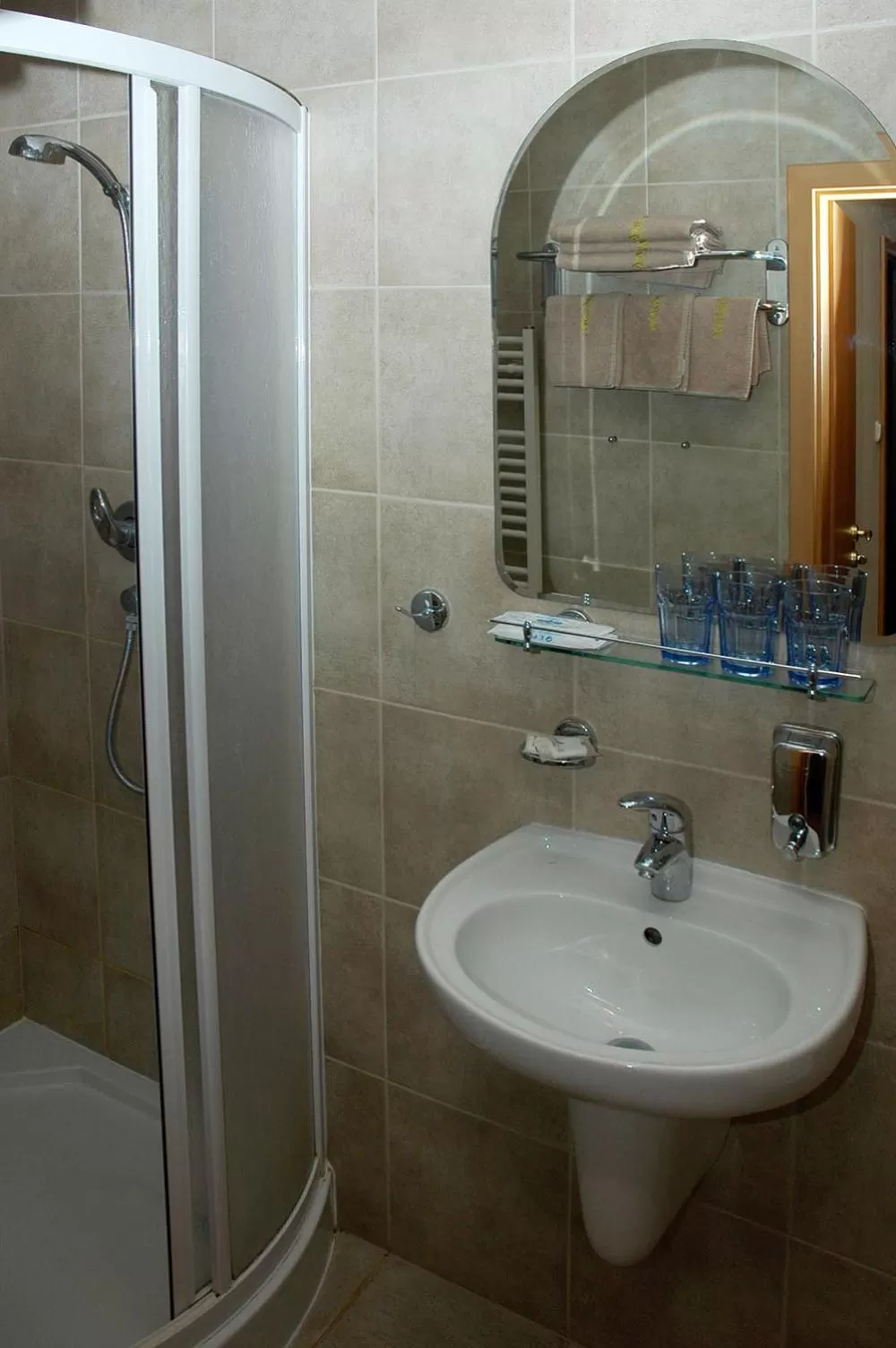 Hotel Restaurant Modrá Hvězda