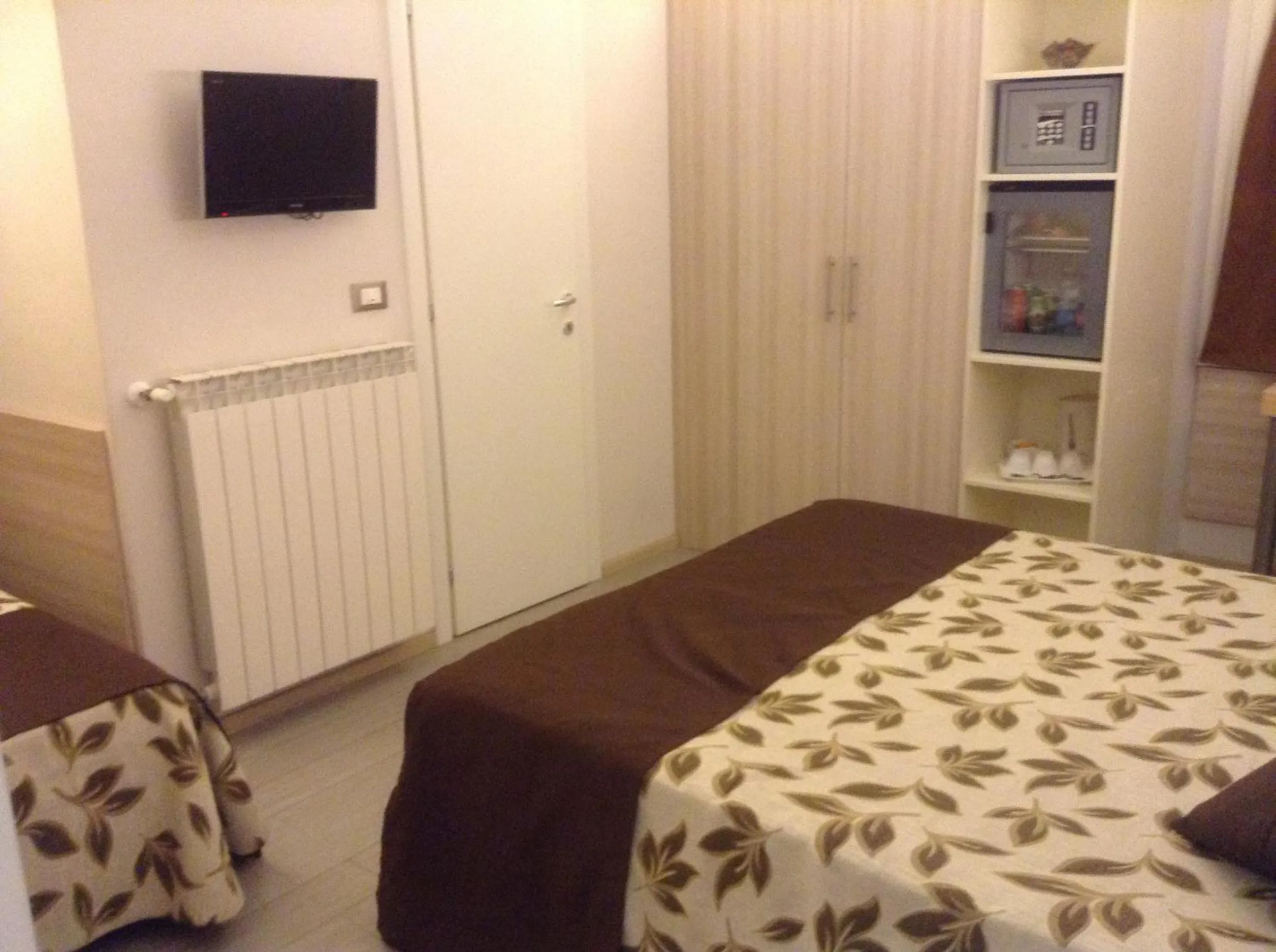 Triple Room in Hotel Holiday- Alla Finestrella