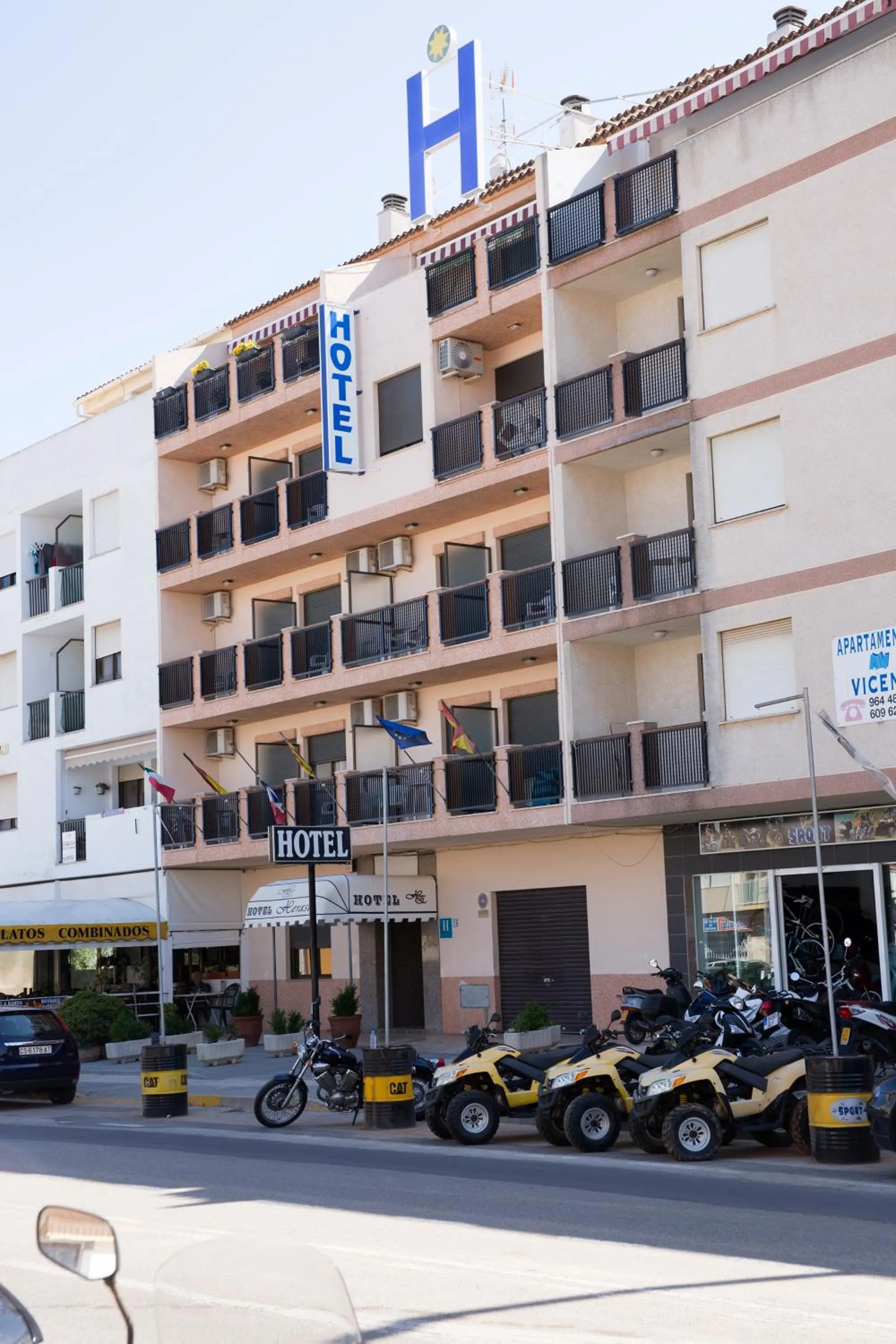 Facade/entrance in Hotel Herasu