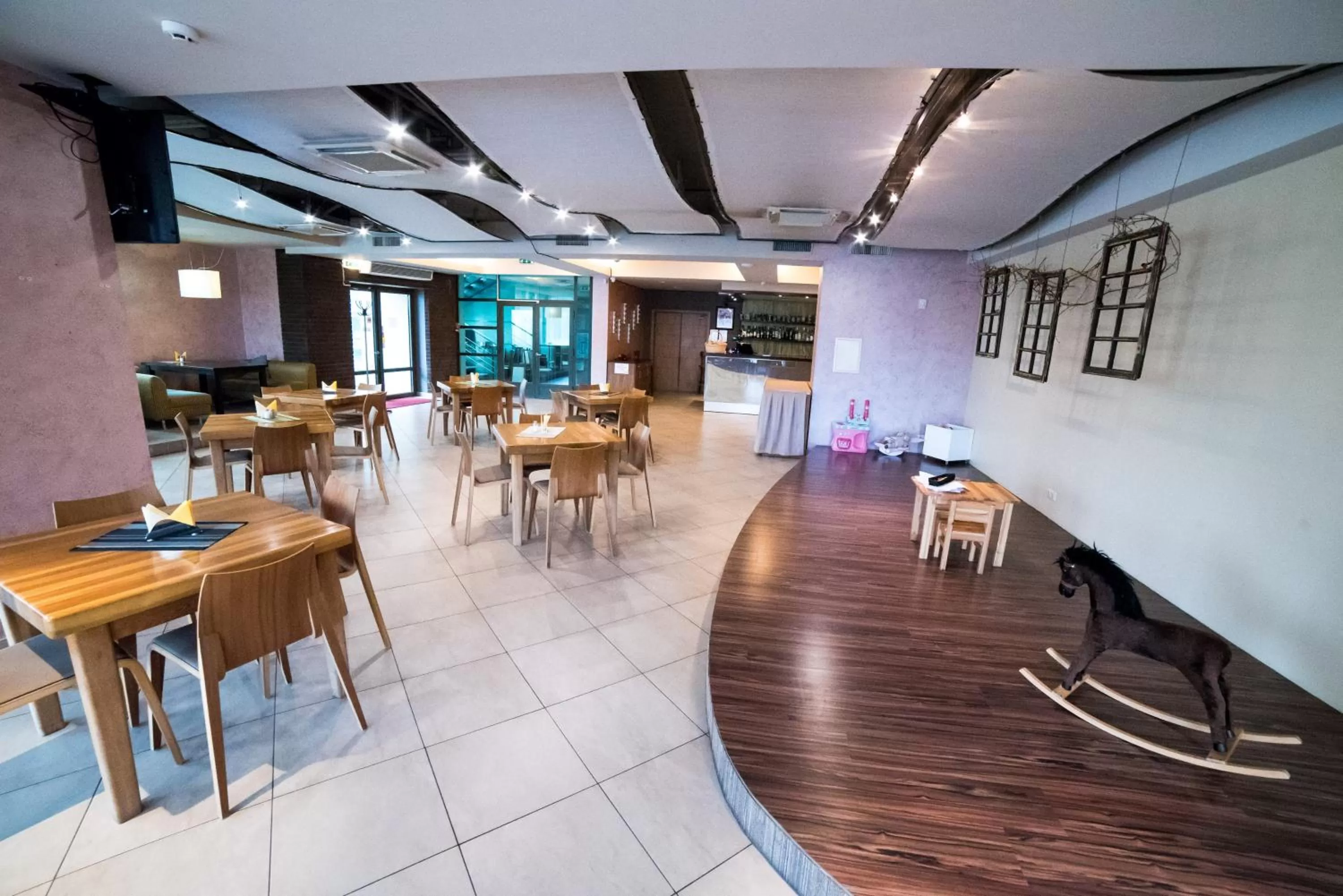 Property building in Hotel Tigra