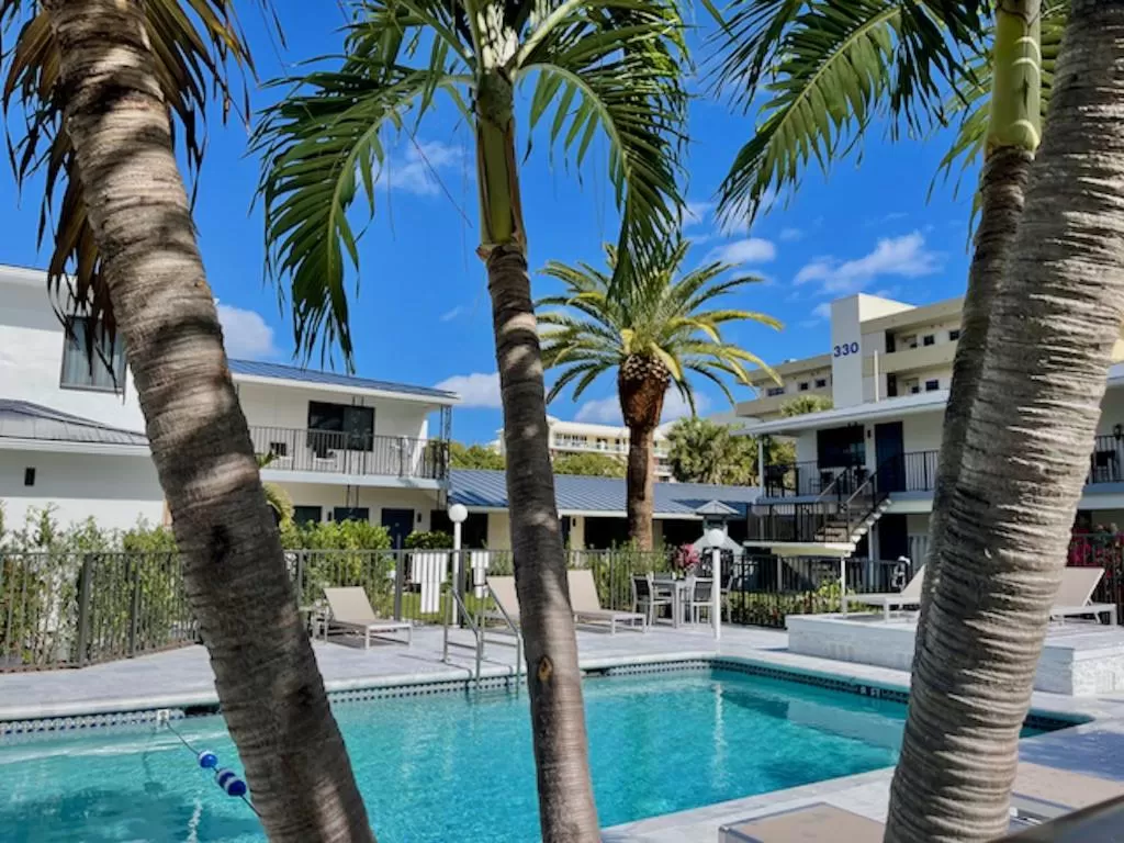 Tropic Isle Beach Resort