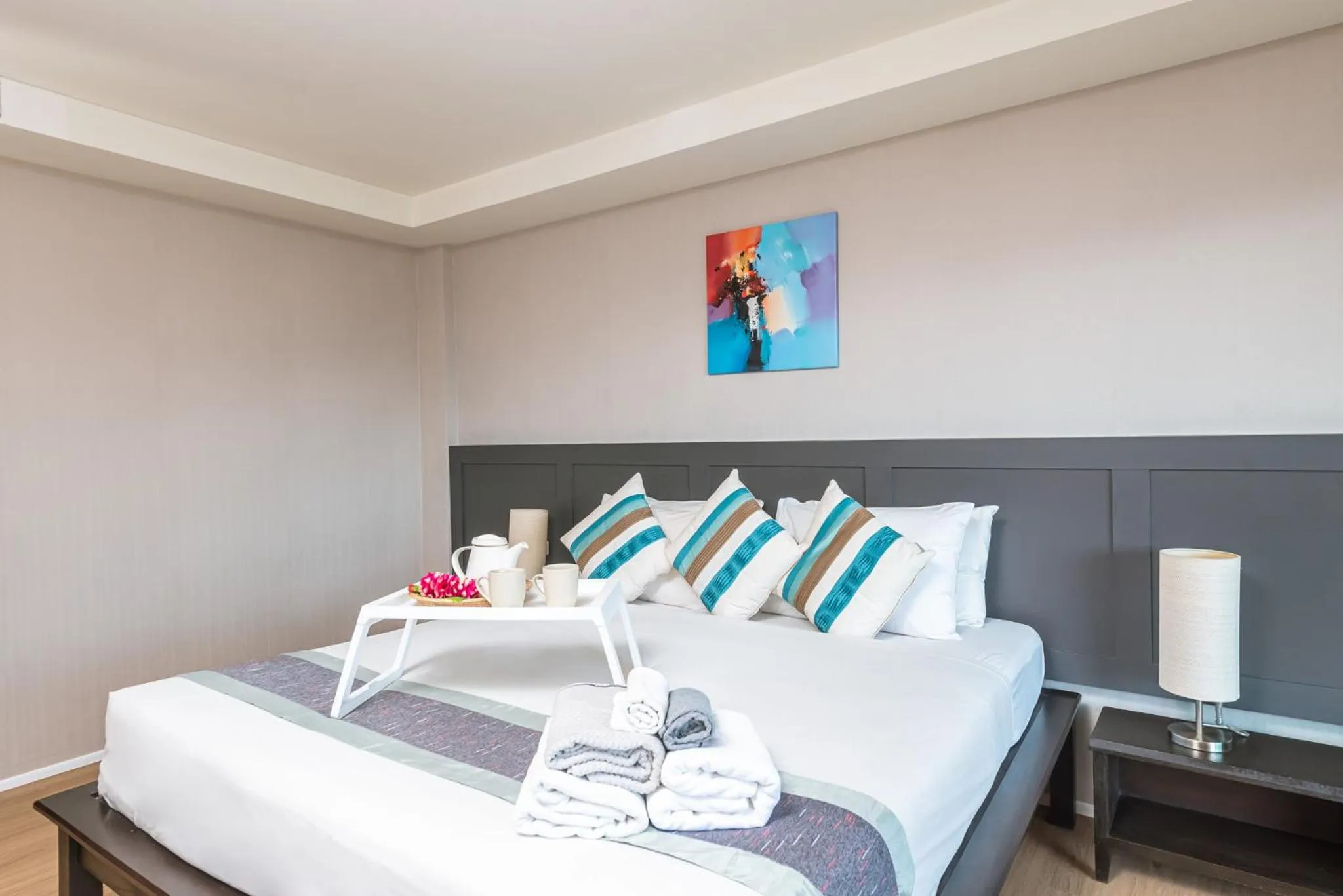 Deluxe Double or Twin Room - single occupancy in Casa Del M Patong Phuket - Newly Renovated