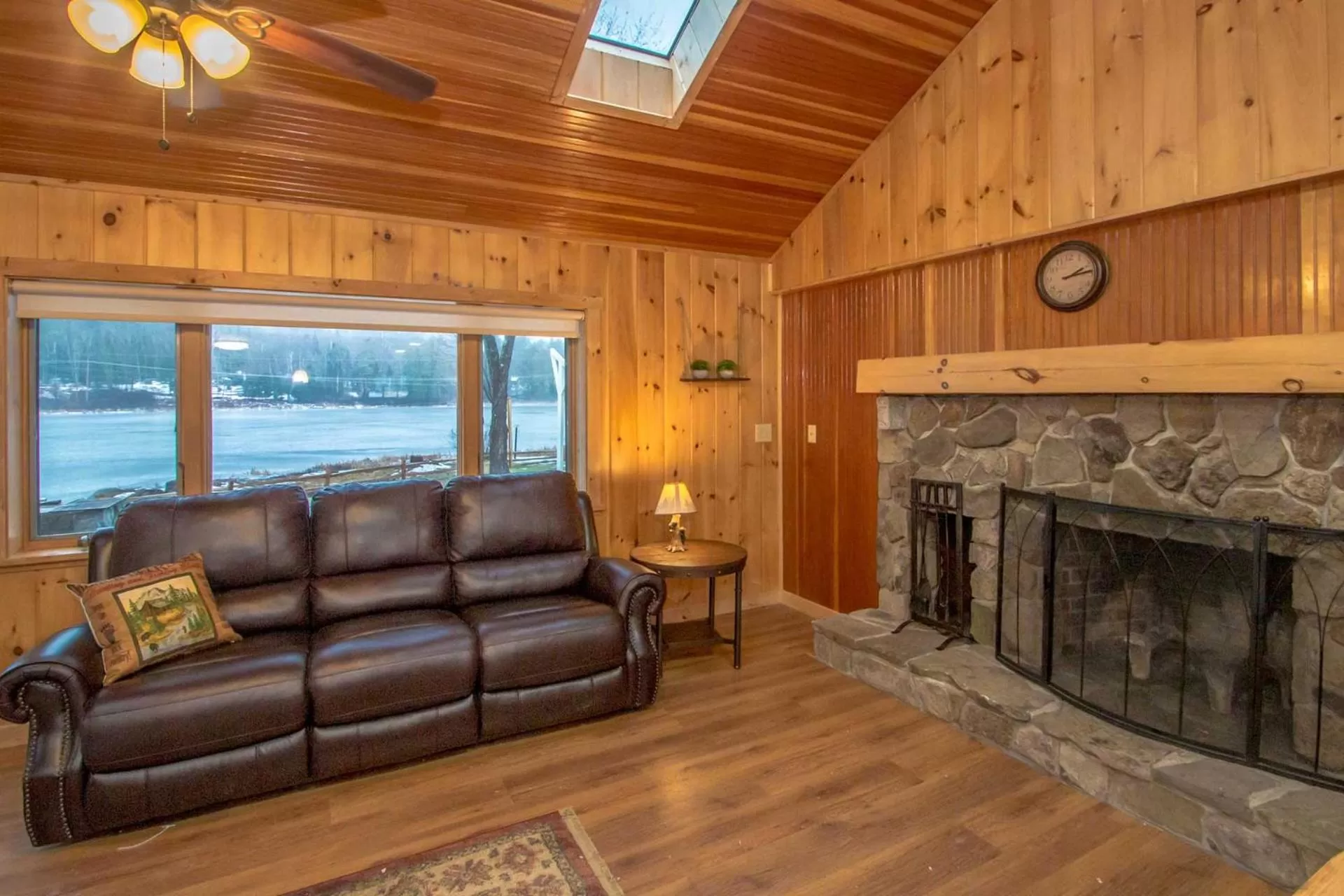 Living room in Presidential Mountain Resort