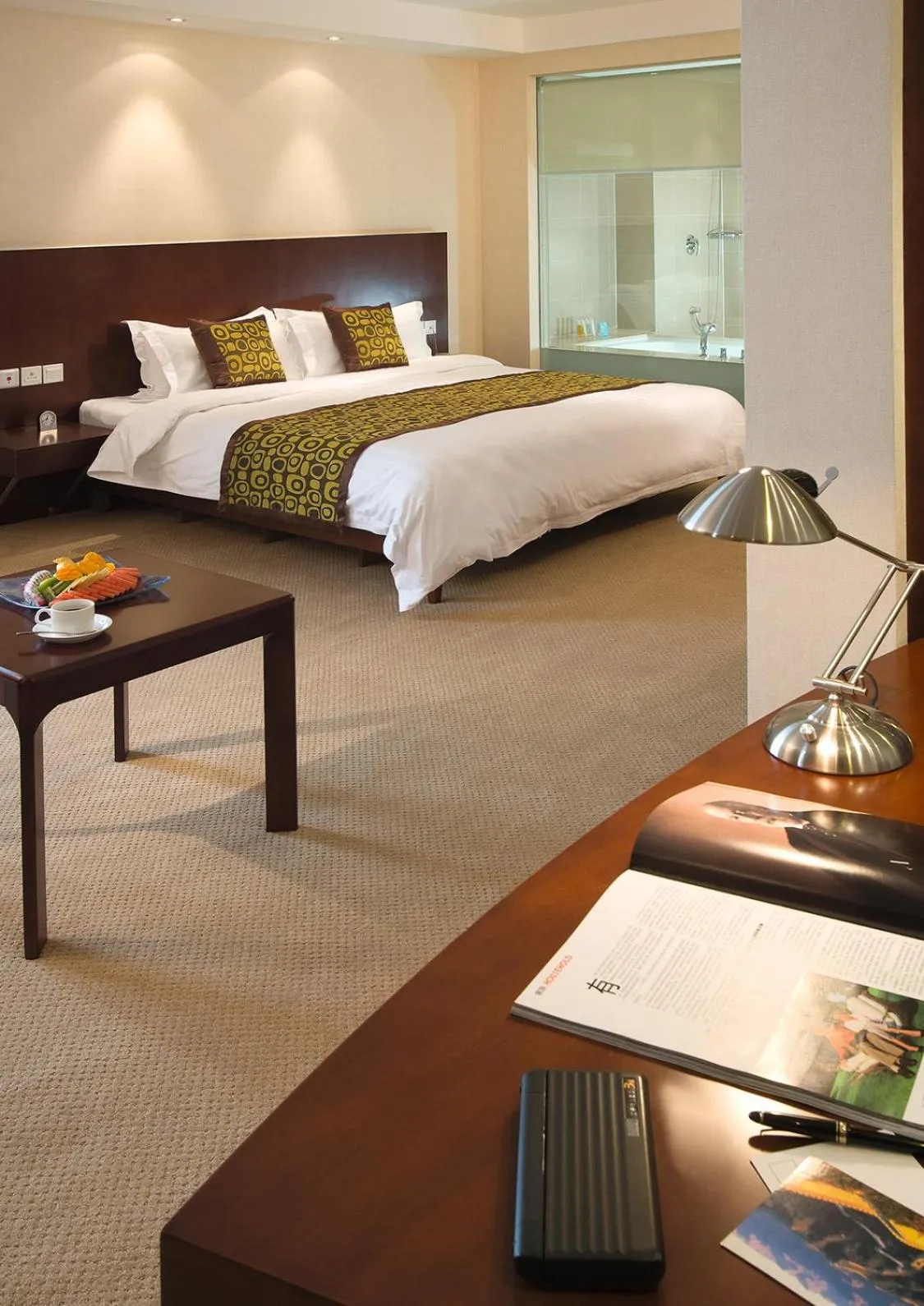 Bedroom, Bed in Mercure Wanshang Beijing