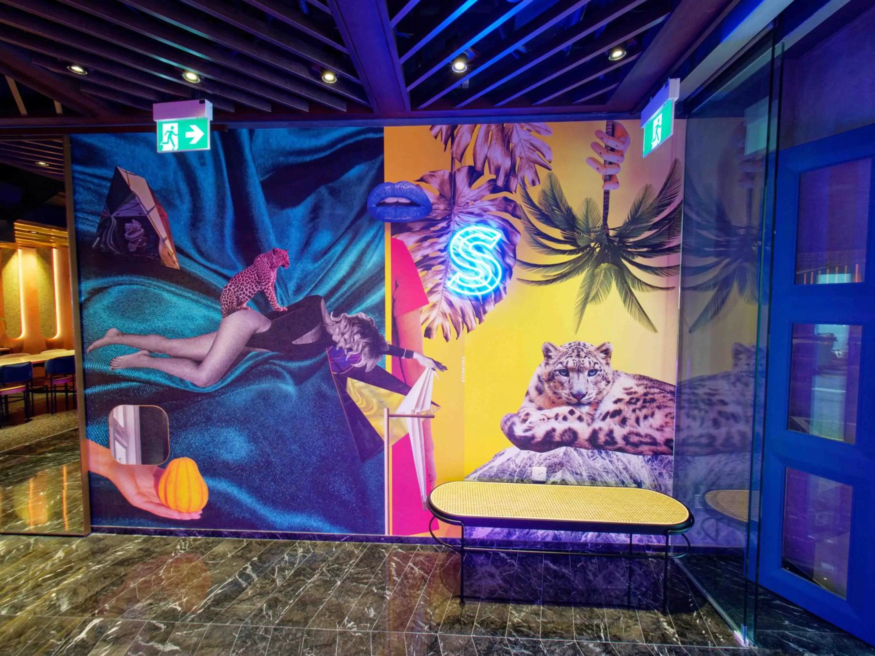 Decorative detail in Hotel Soloha at Chinatown