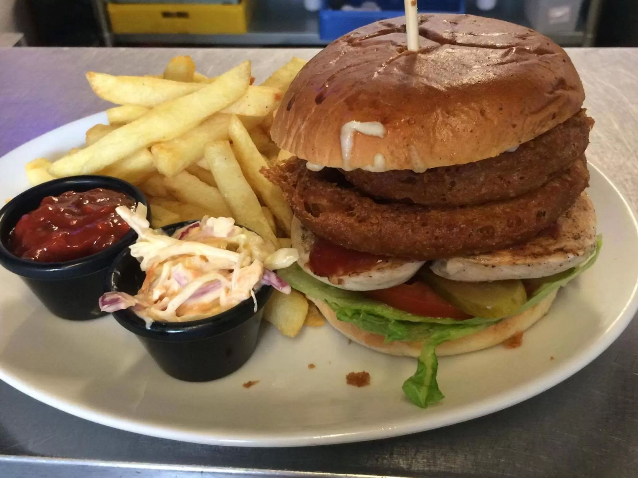 Food and drinks in The Bear On The Square