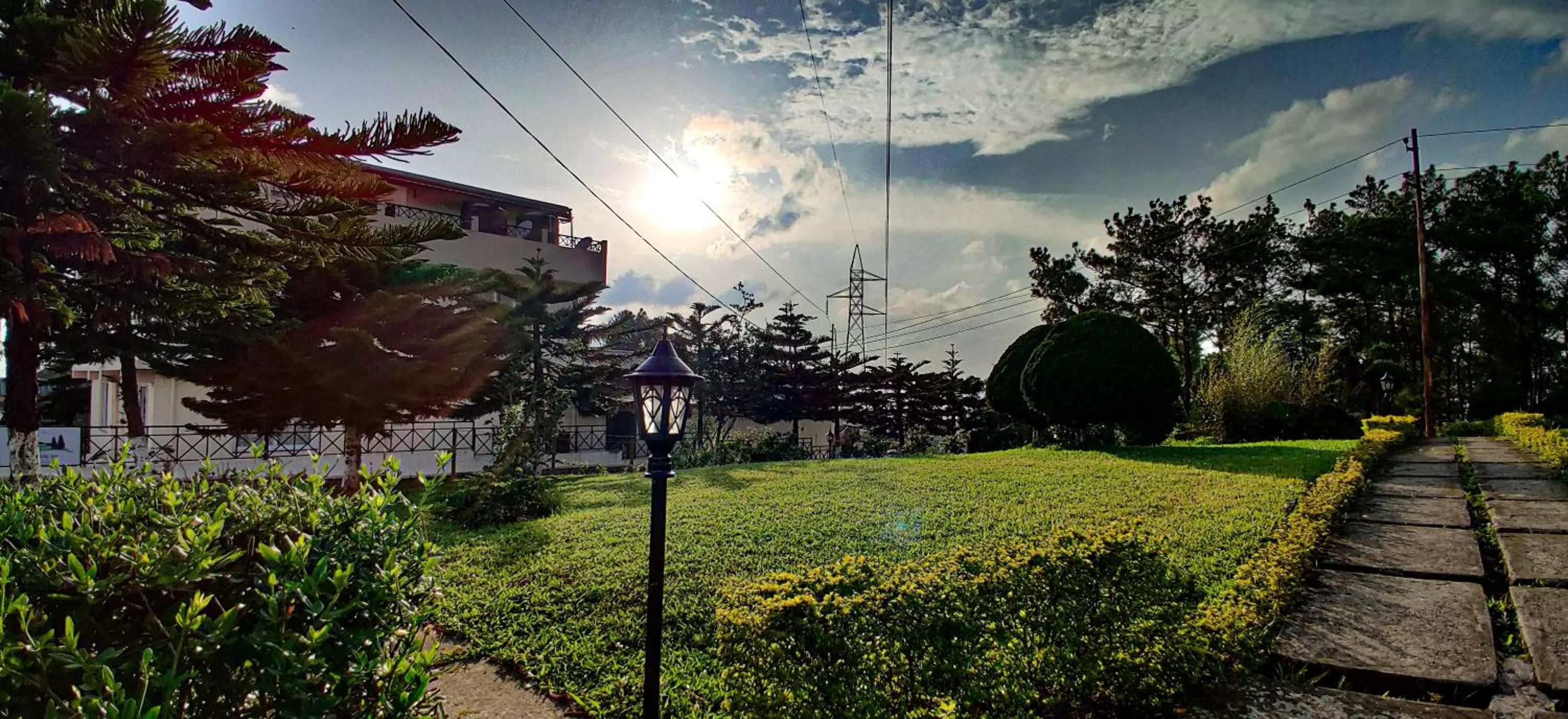 Garden in Windermere Inn