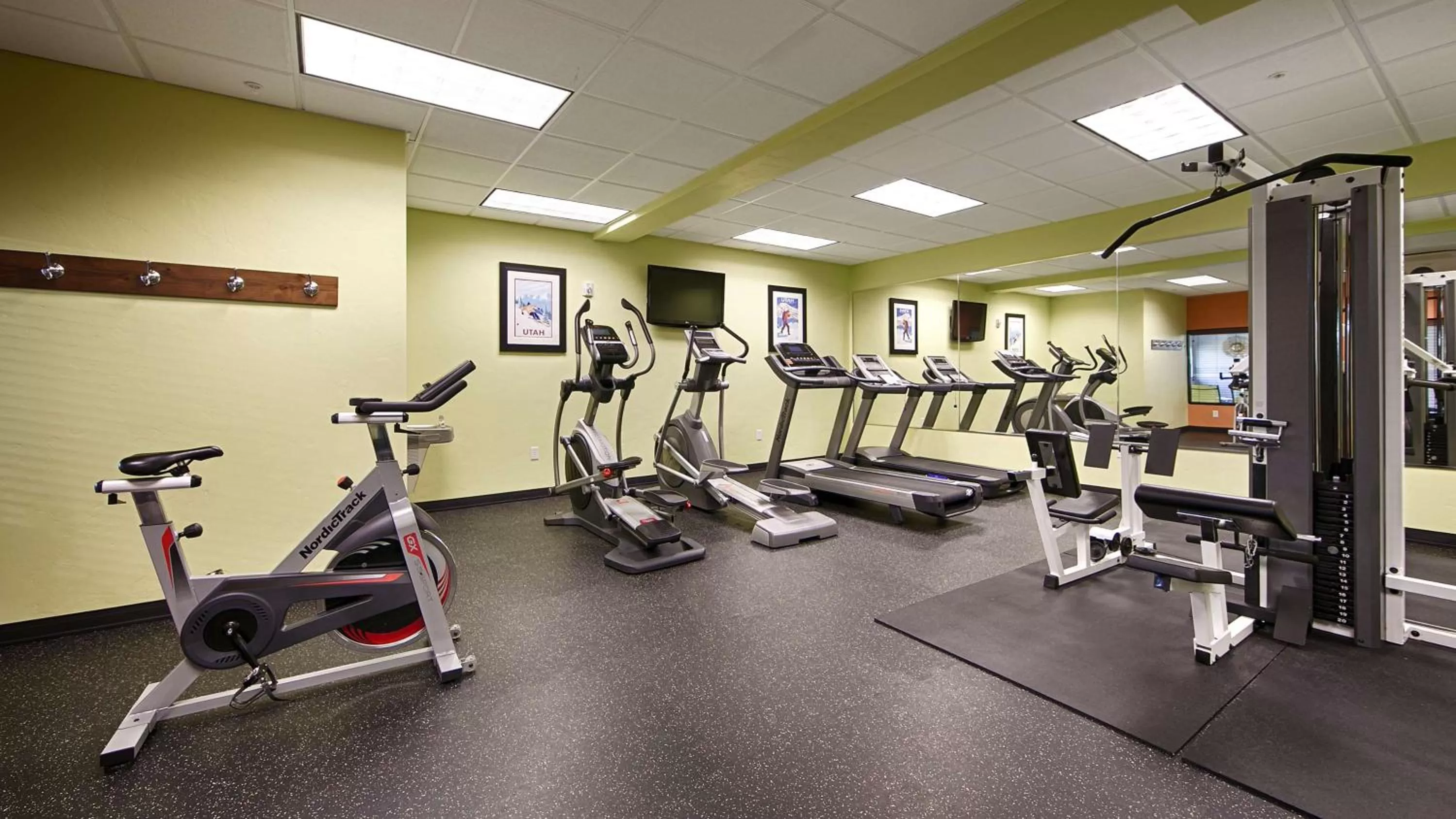 Fitness centre/facilities in Best Western Plus Layton Park Hotel