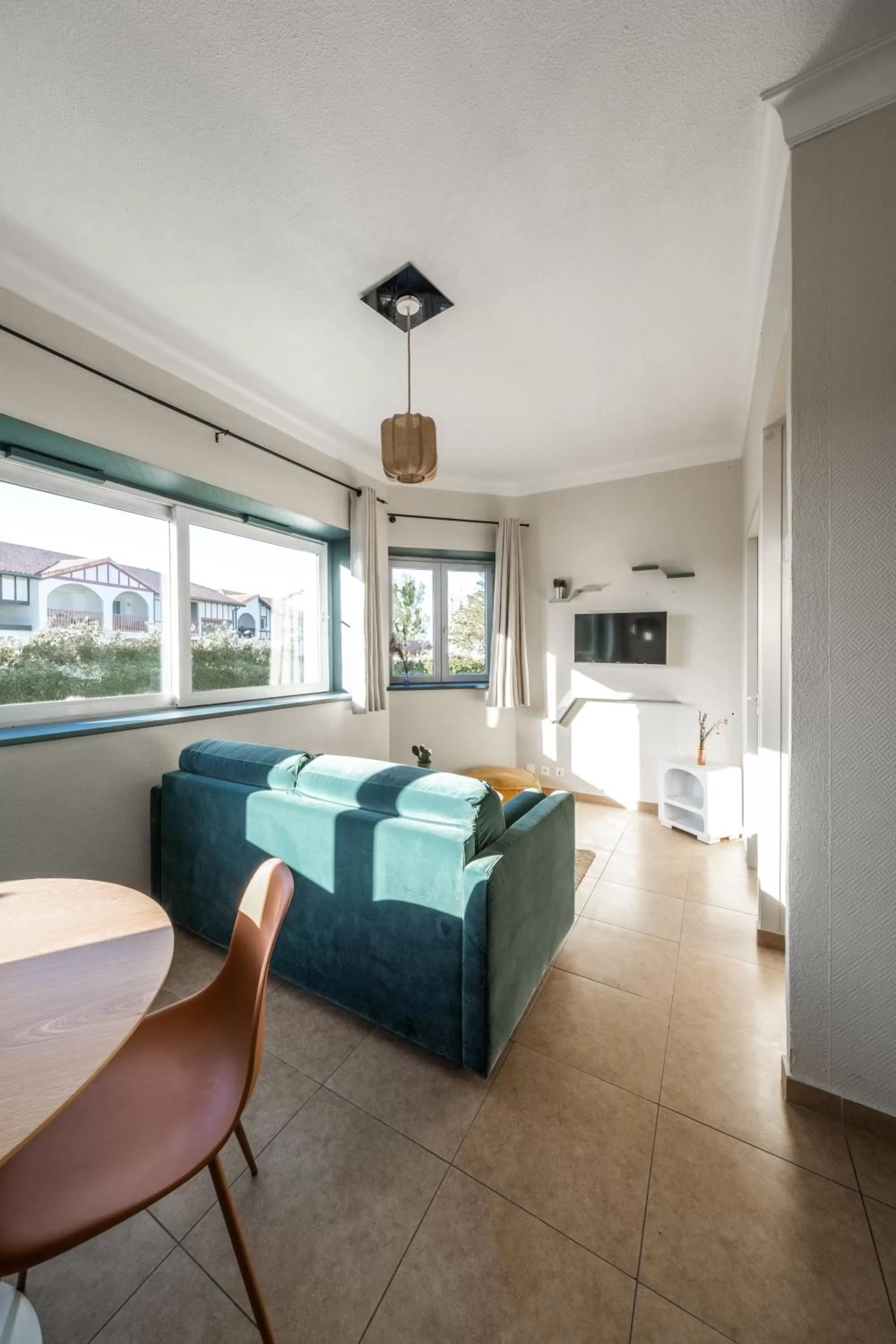 Résidence Chateau d'Acotz - Avec piscine à 600m des plages à Saint-Jean-de-Luz