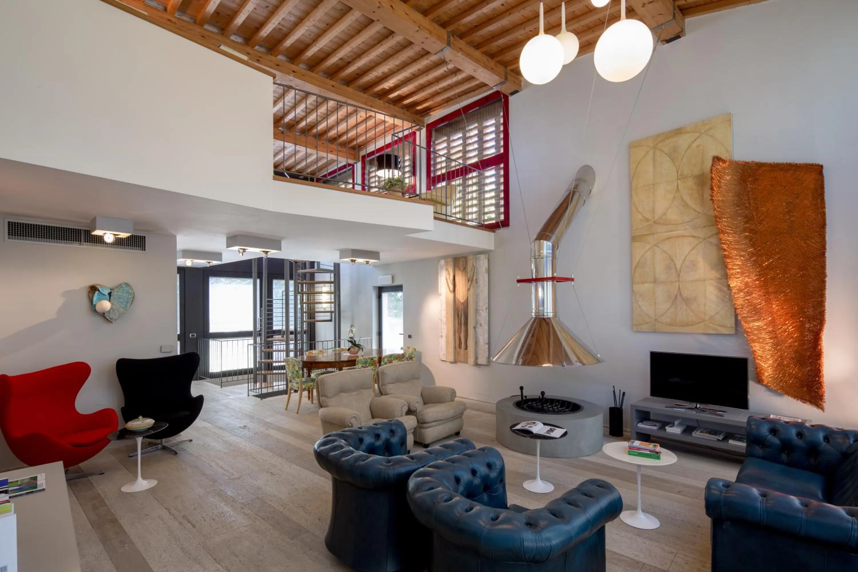 Communal lounge/ TV room in Roccafiore Wine Resort & Spa