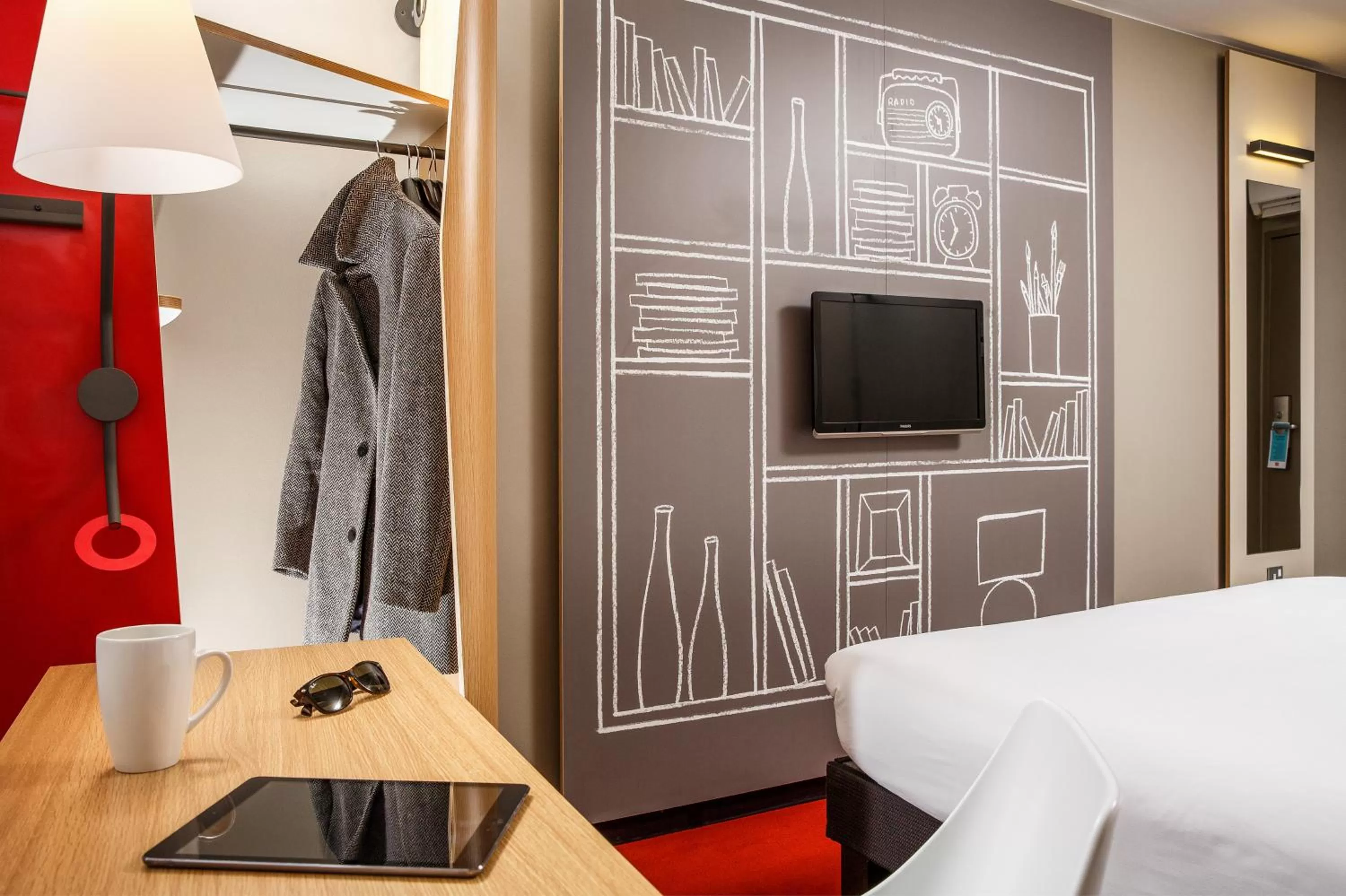 Decorative detail, Bed in ibis London Barking