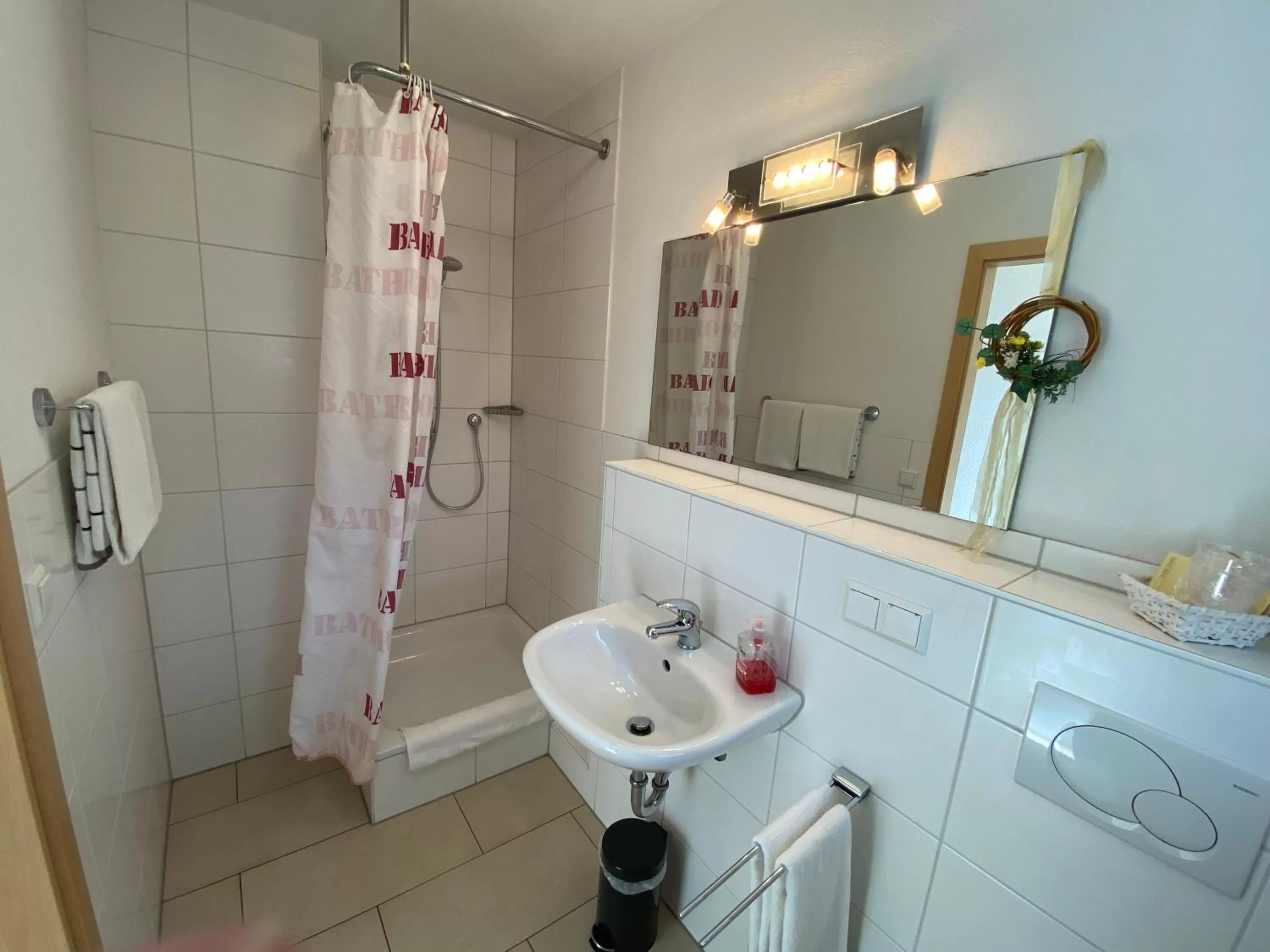 Shower in Fleiner Gästehaus