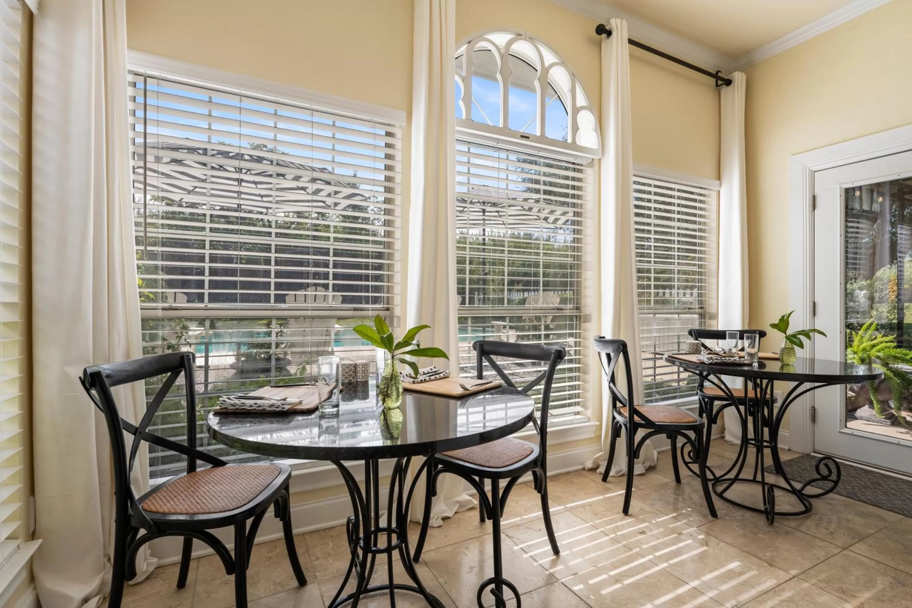 The Plantation House Boutique Inn