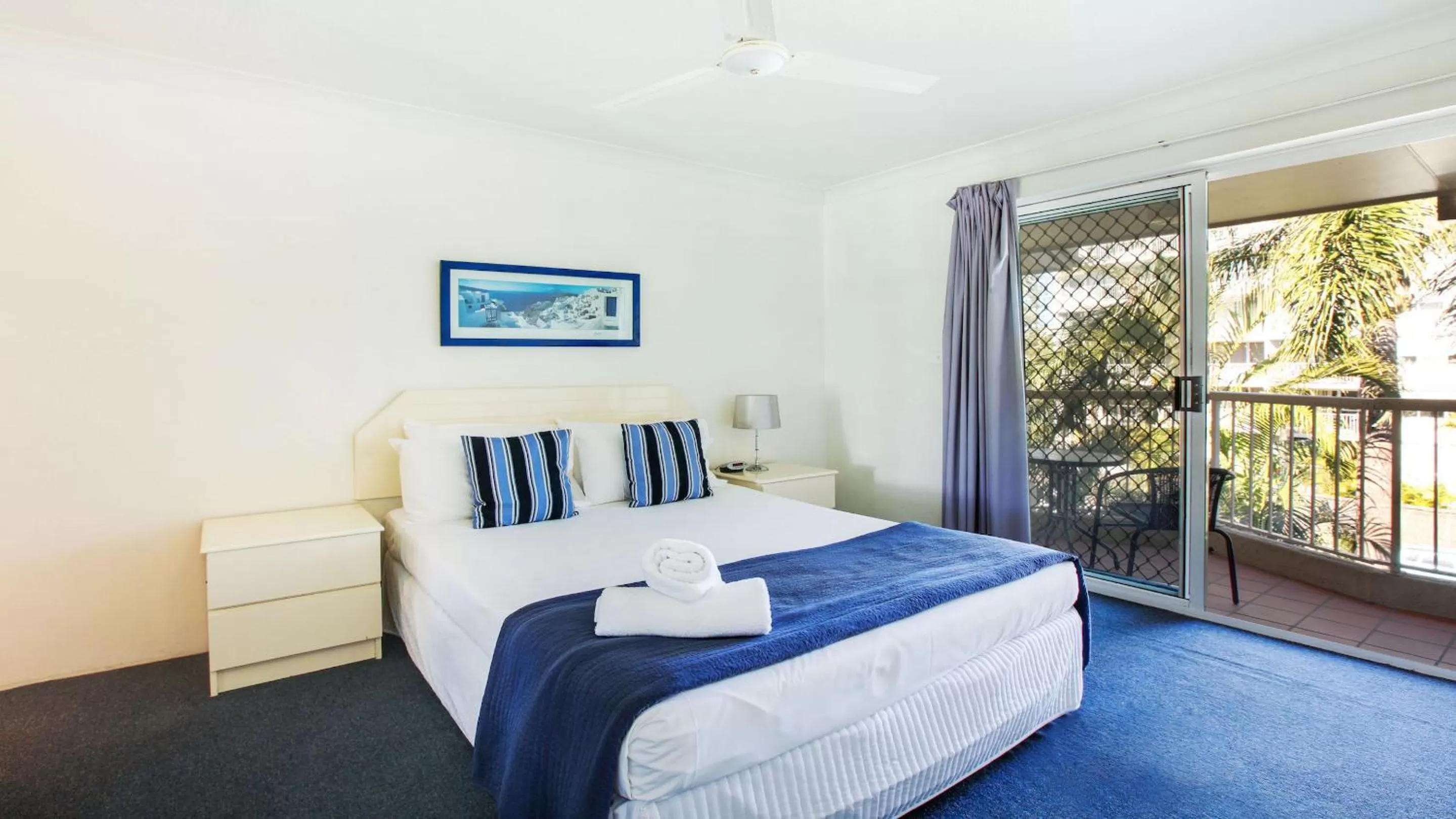 Bed in Mari Court Resort